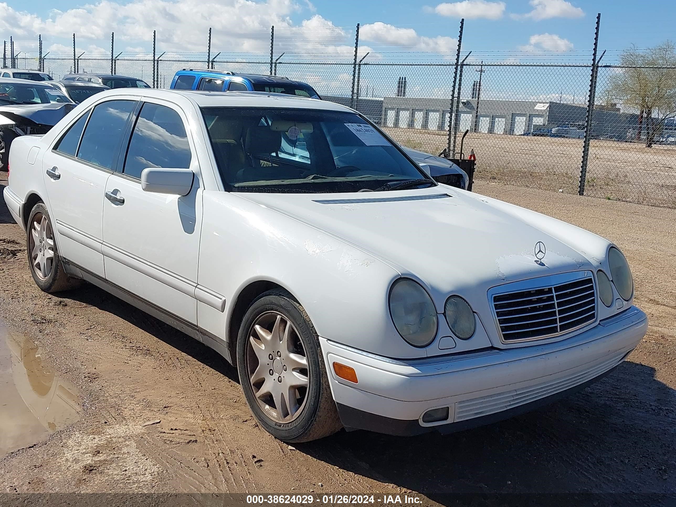 MERCEDES-BENZ E-KLASSE 1998 wdbjf70f2wa618860