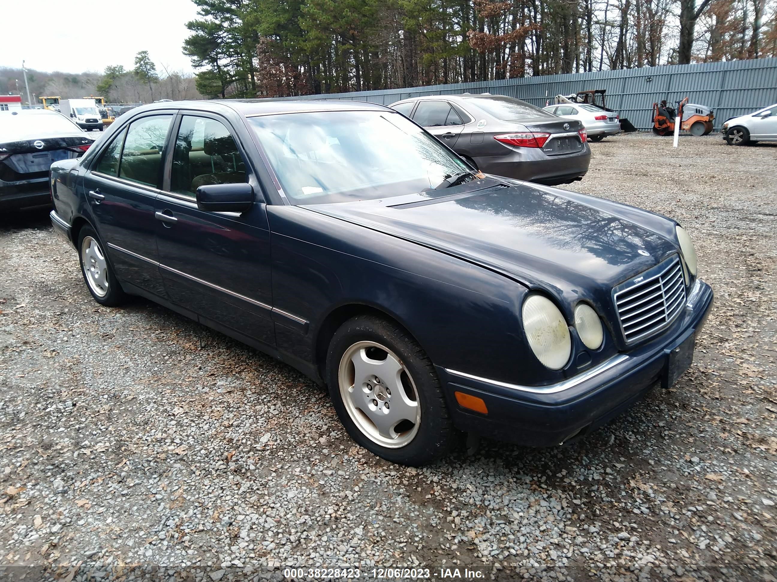 MERCEDES-BENZ E-KLASSE 1997 wdbjf72f7va125235