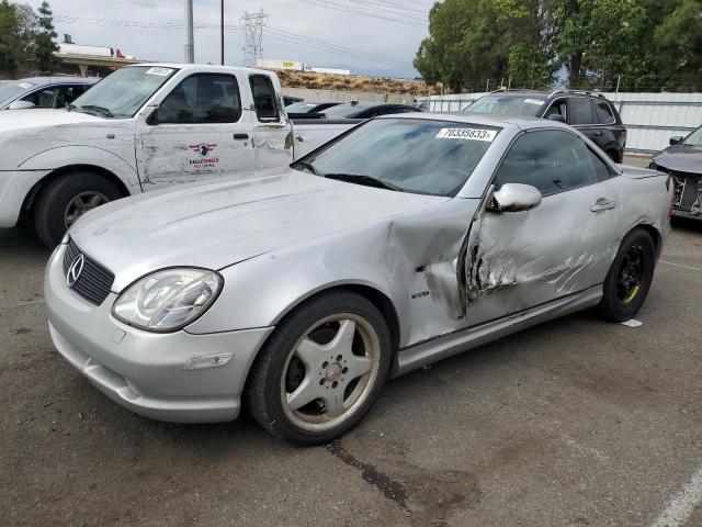 MERCEDES-BENZ SLK 230 KO 1999 wdbkk47f1xf082203