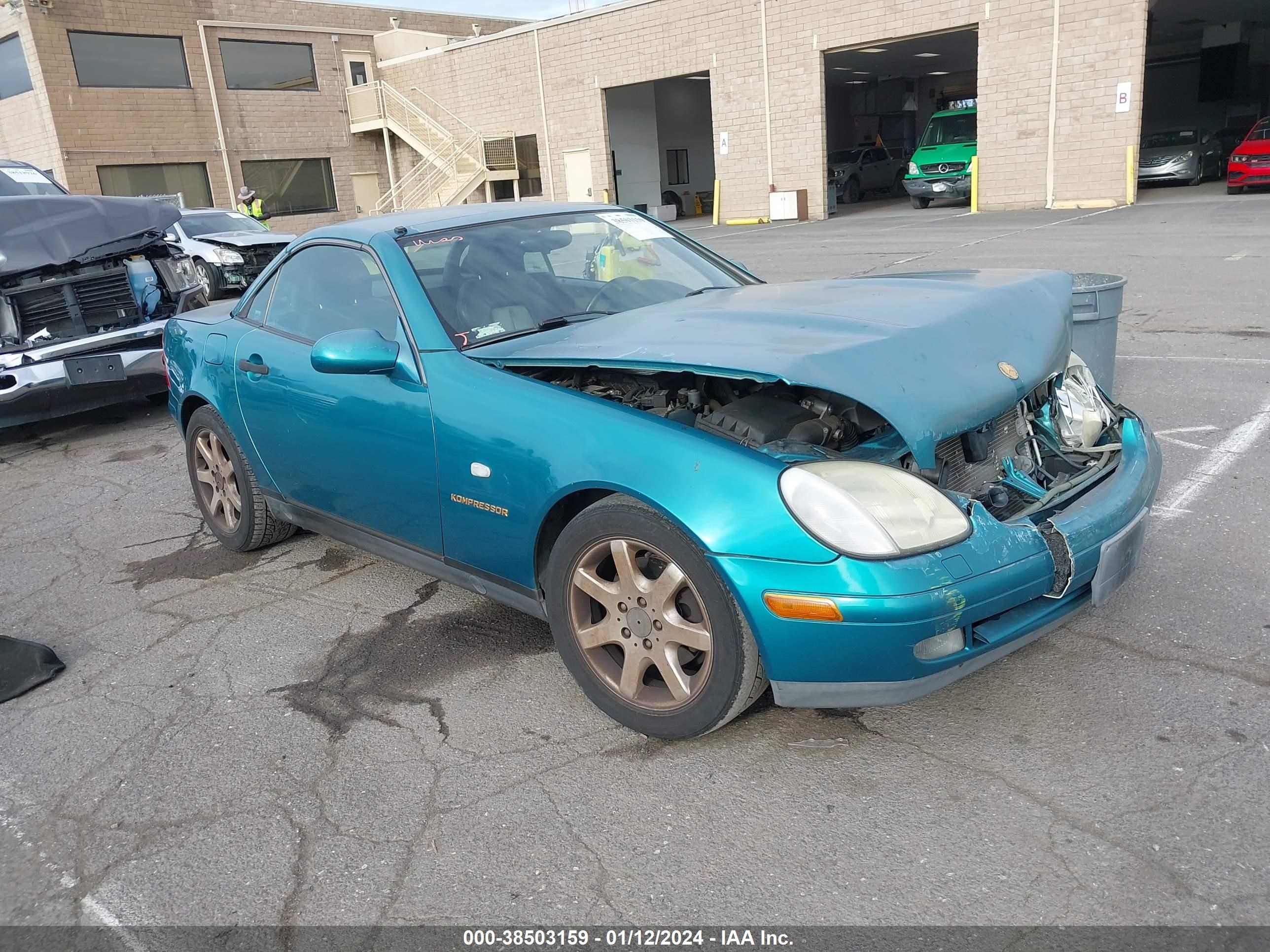 MERCEDES-BENZ SLK-KLASSE 1998 wdbkk47f4wf055138