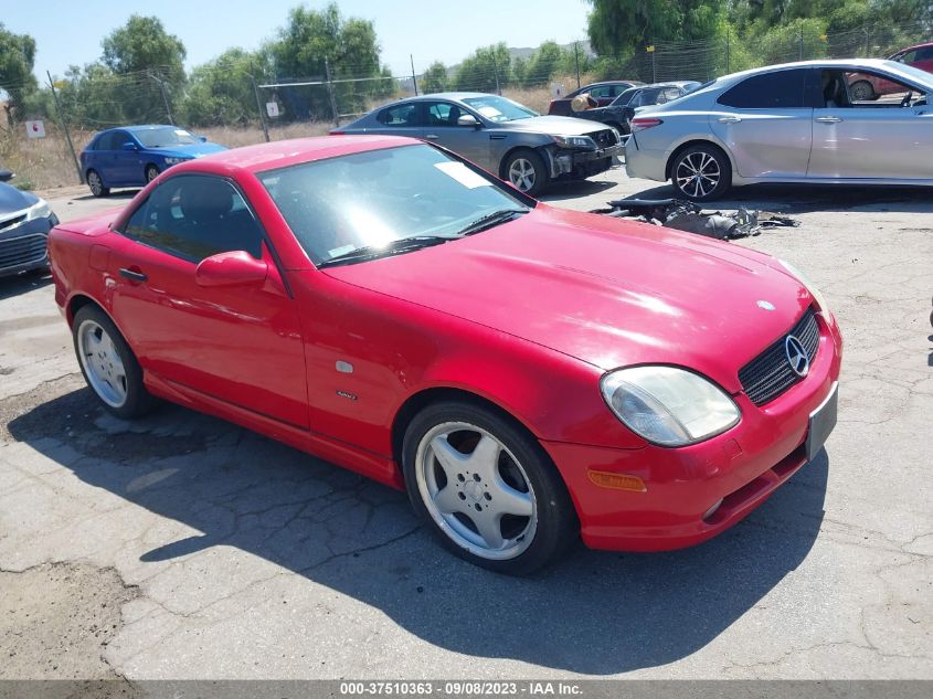 MERCEDES-BENZ SLK-KLASSE 1999 wdbkk47f8xf090640