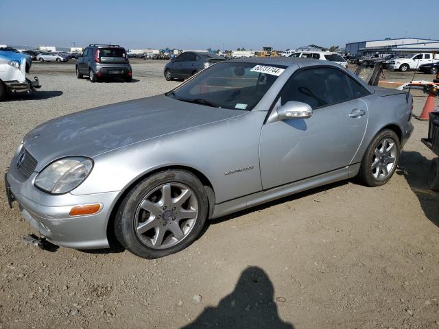 MERCEDES-BENZ SLK-CLASS 2001 wdbkk49f11f196514