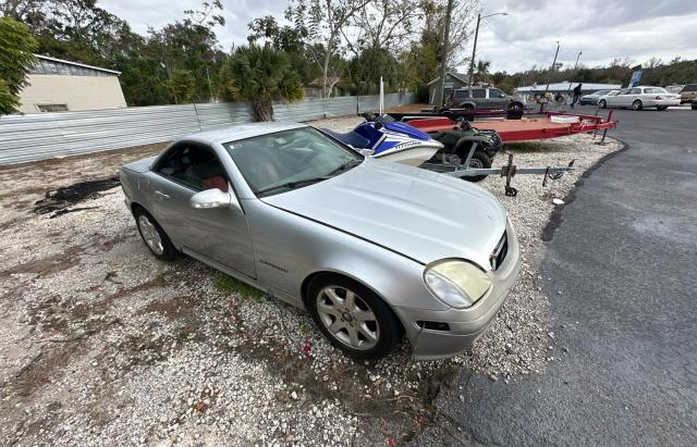 MERCEDES-BENZ SLK-CLASS 2001 wdbkk49f31f202474