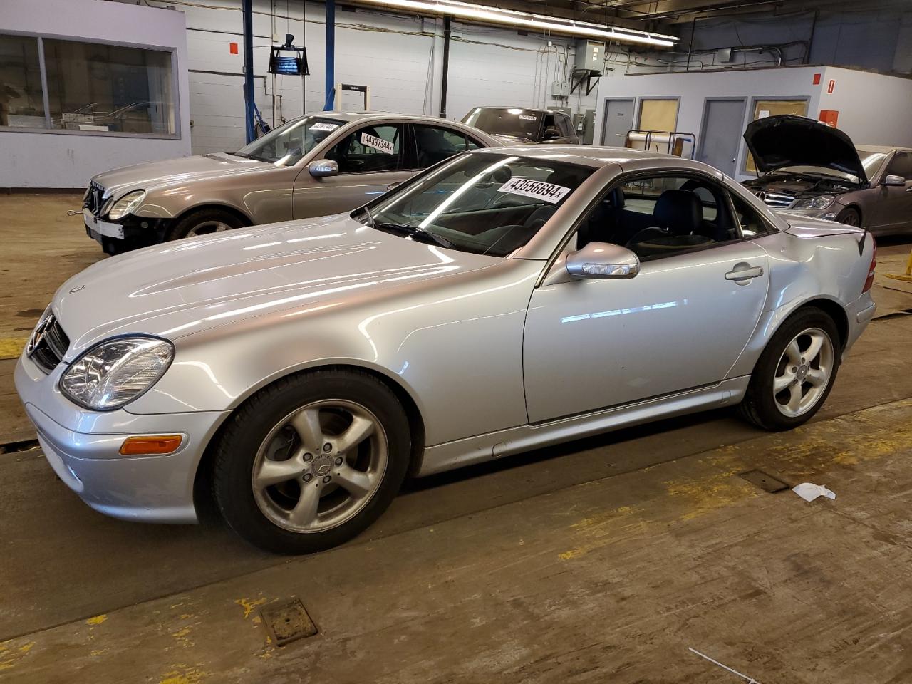 MERCEDES-BENZ SLK-KLASSE 2001 wdbkk65f01f219086