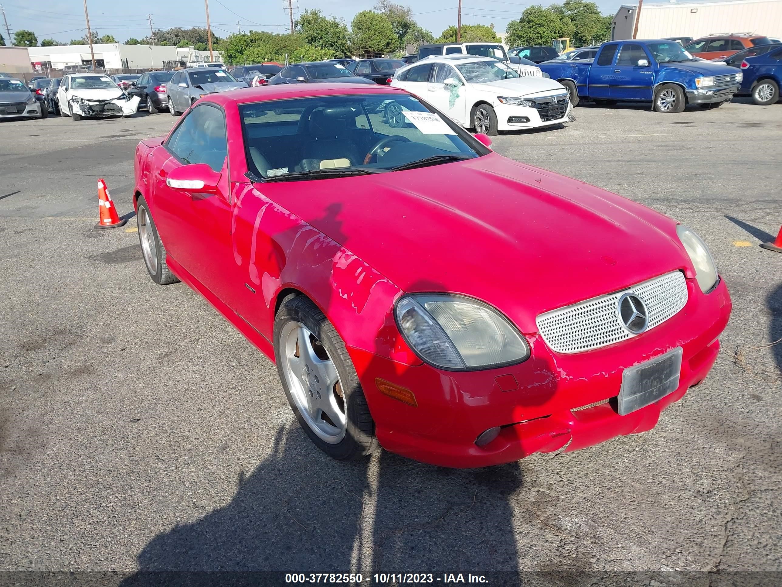 MERCEDES-BENZ SLK-KLASSE 2001 wdbkk65f61f198793