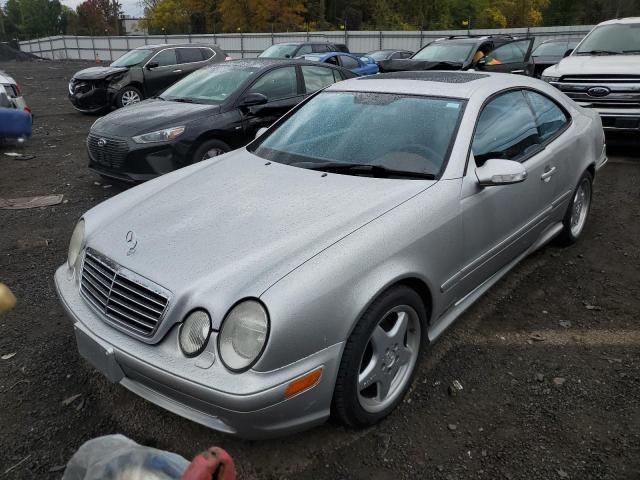 MERCEDES-BENZ CLK-CLASS 2001 wdblj70g01t092466