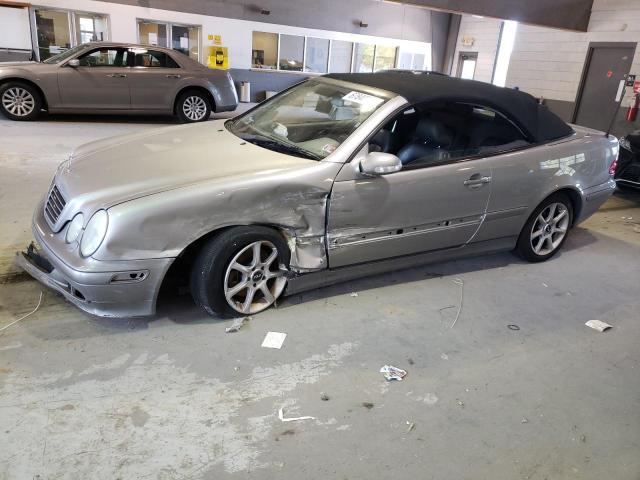 MERCEDES-BENZ CLK-CLASS 2003 wdblk65g43t142580