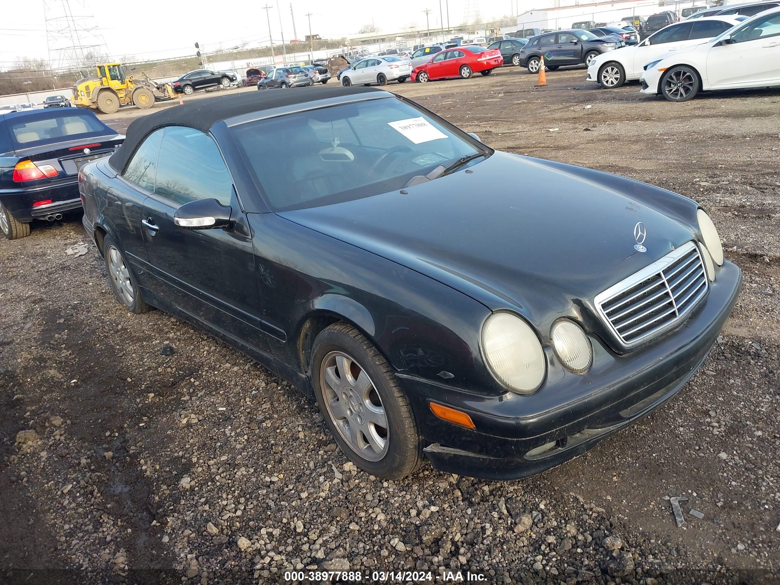 MERCEDES-BENZ CLK-KLASSE 2001 wdblk65g61t086851