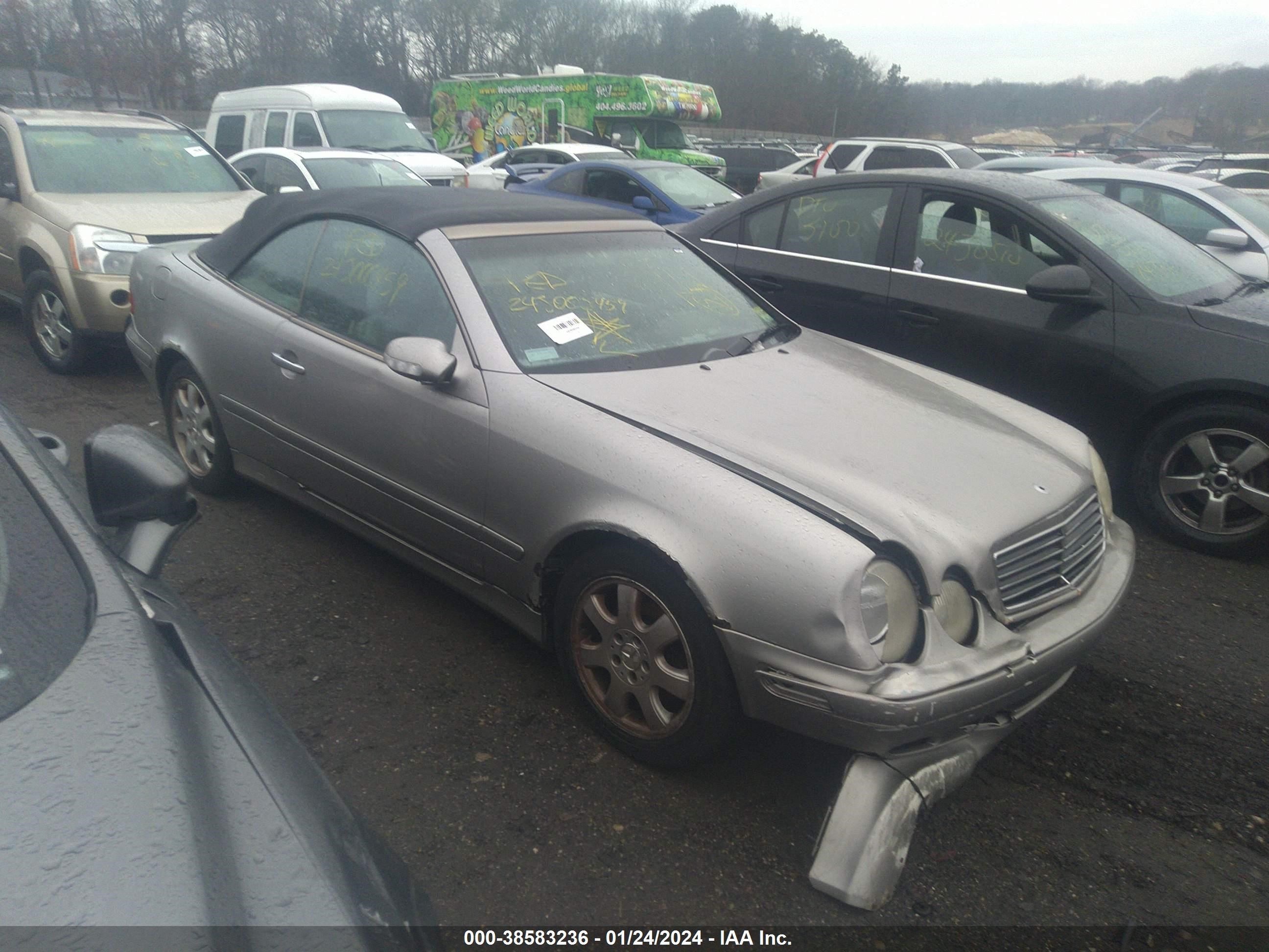 MERCEDES-BENZ CLK-KLASSE 2003 wdblk65g83t143005