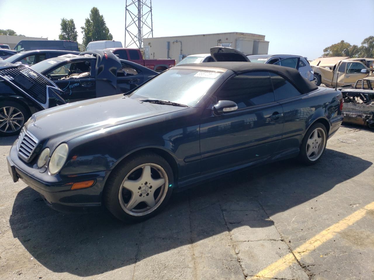 MERCEDES-BENZ CLK-KLASSE 2000 wdblk70gxyt041760