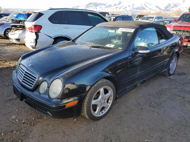 MERCEDES-BENZ CLK-CLASS 2002 wdblk74gx2t090247