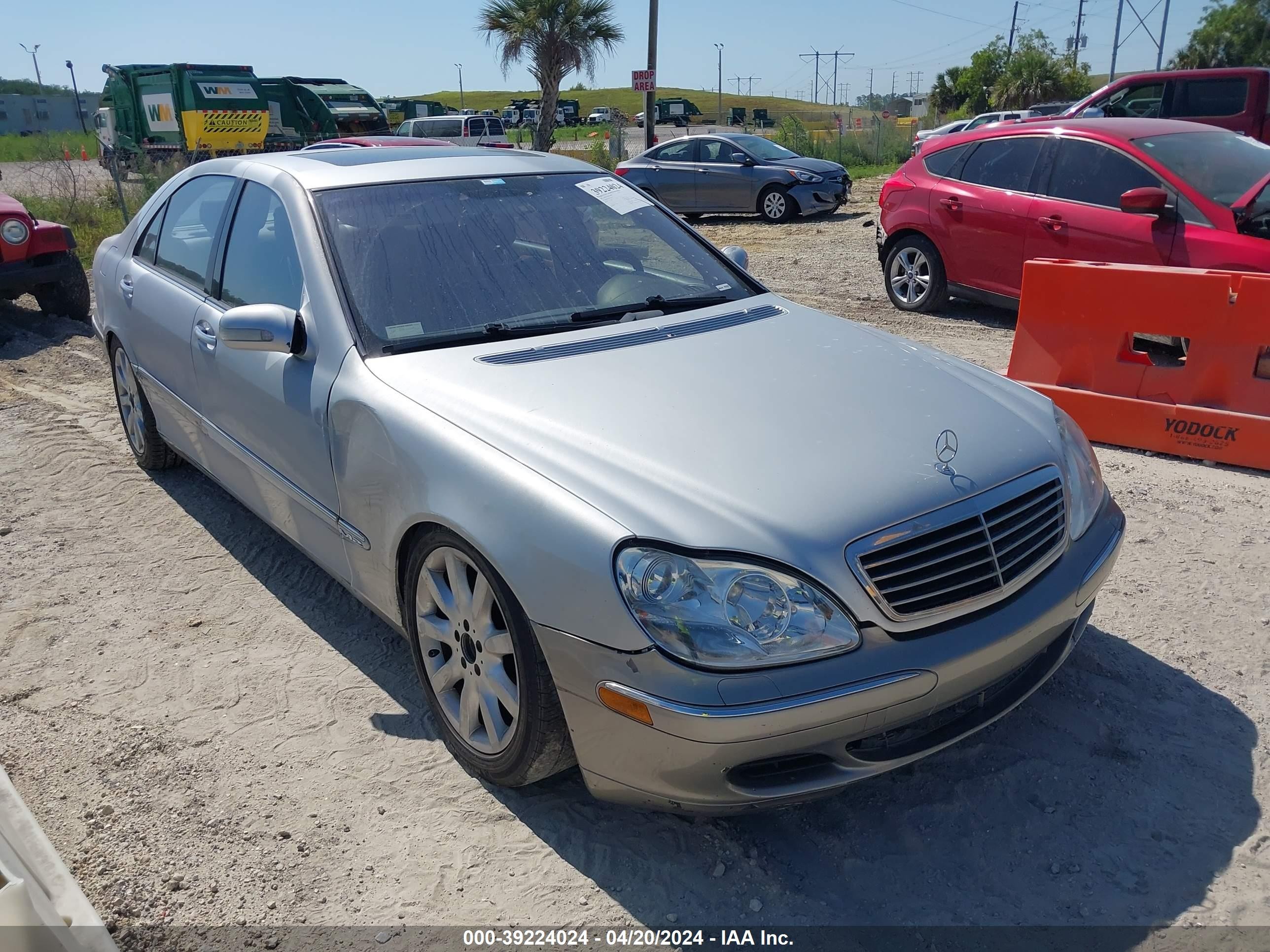 MERCEDES-BENZ NULL 2001 wdbng70j71a156131