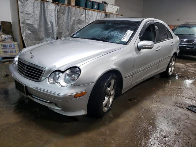 MERCEDES-BENZ C-CLASS 2004 wdbrf40j64f522509