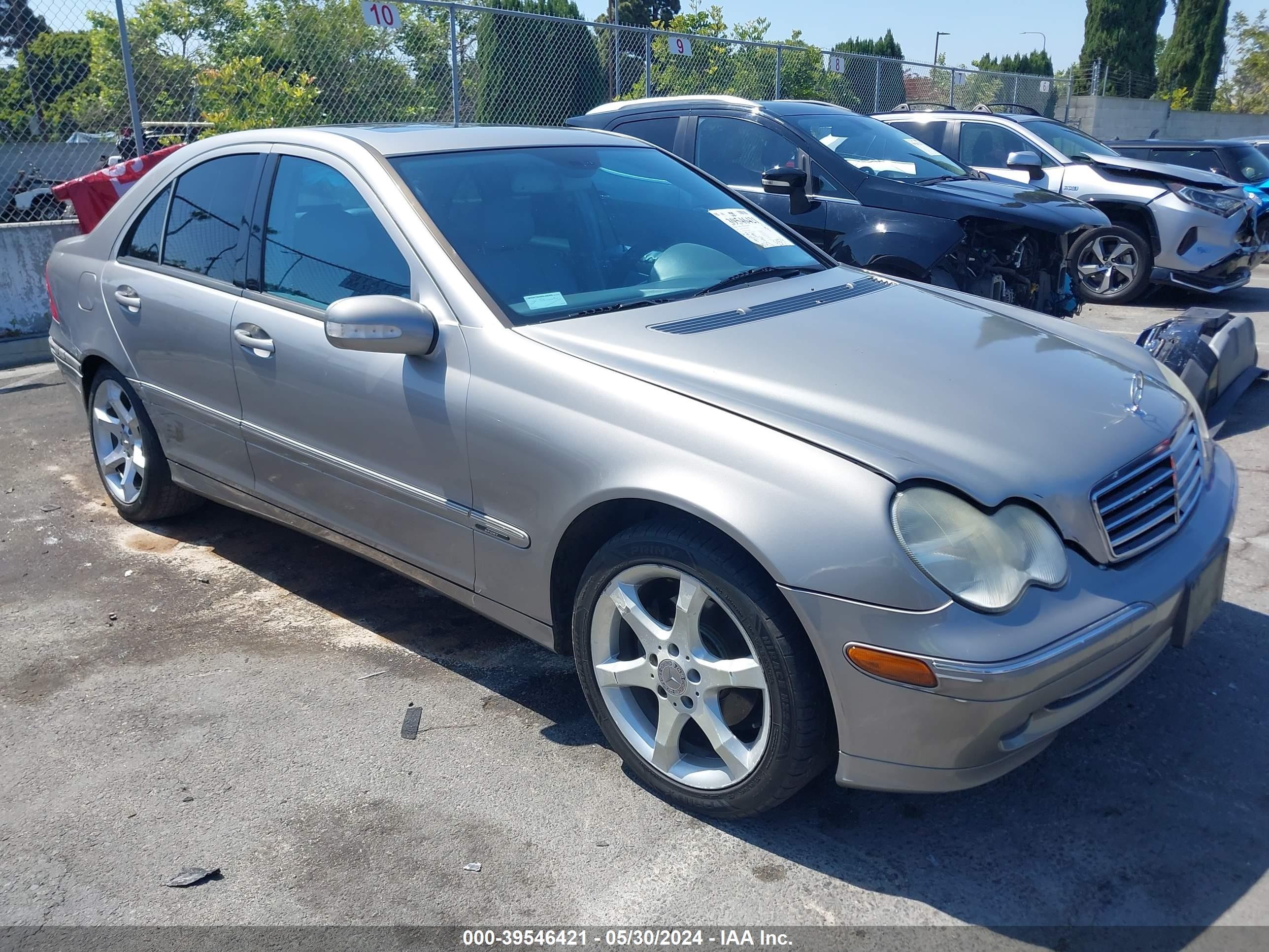 MERCEDES-BENZ NULL 2003 wdbrf40j83f423608