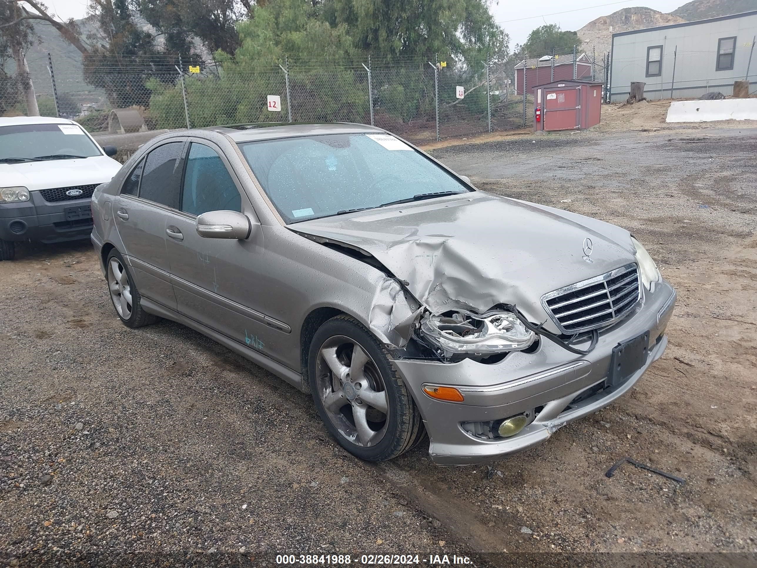 MERCEDES-BENZ NULL 2005 wdbrf40j85f561779