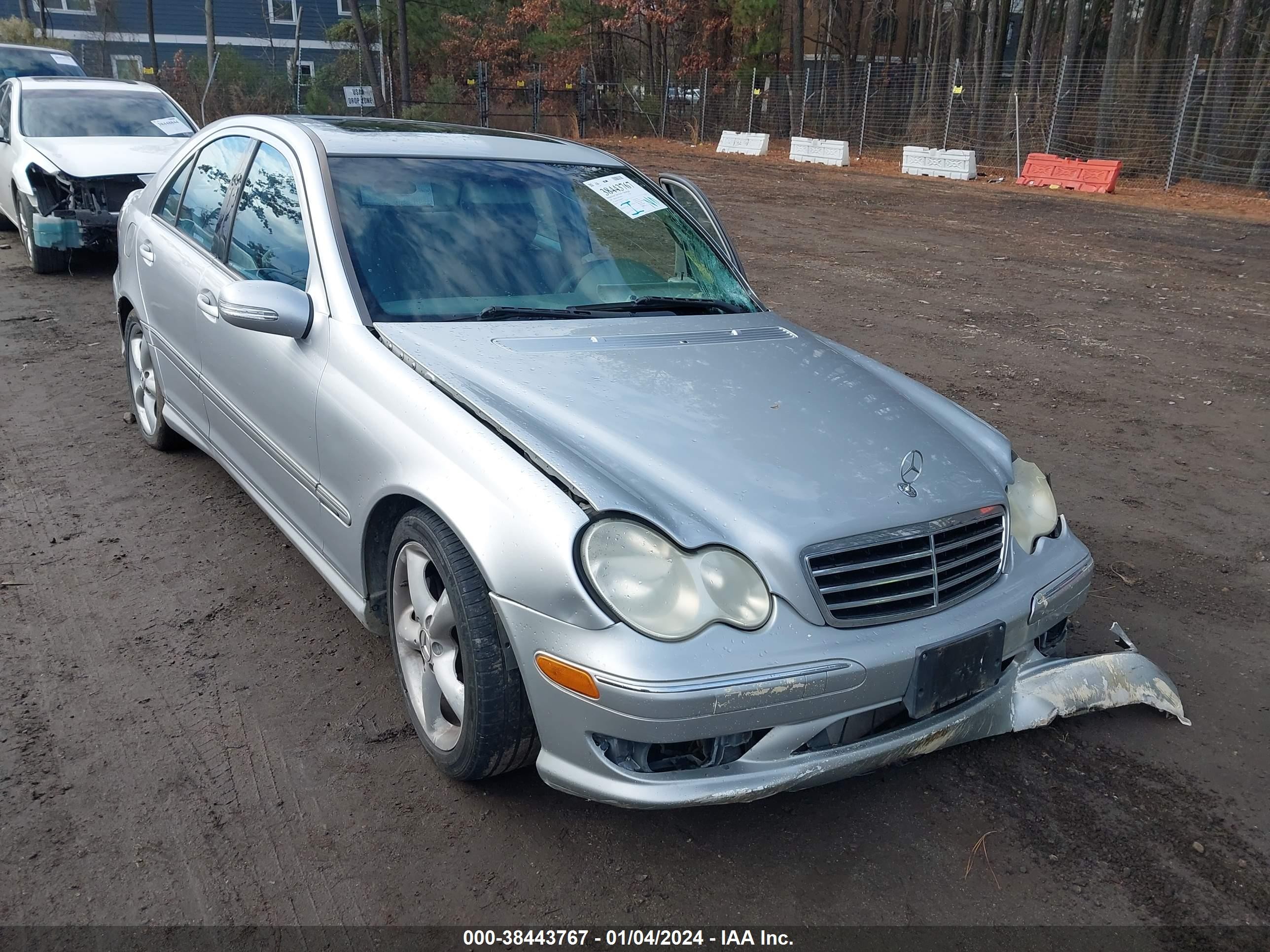 MERCEDES-BENZ C-KLASSE 2005 wdbrf40j85f660747