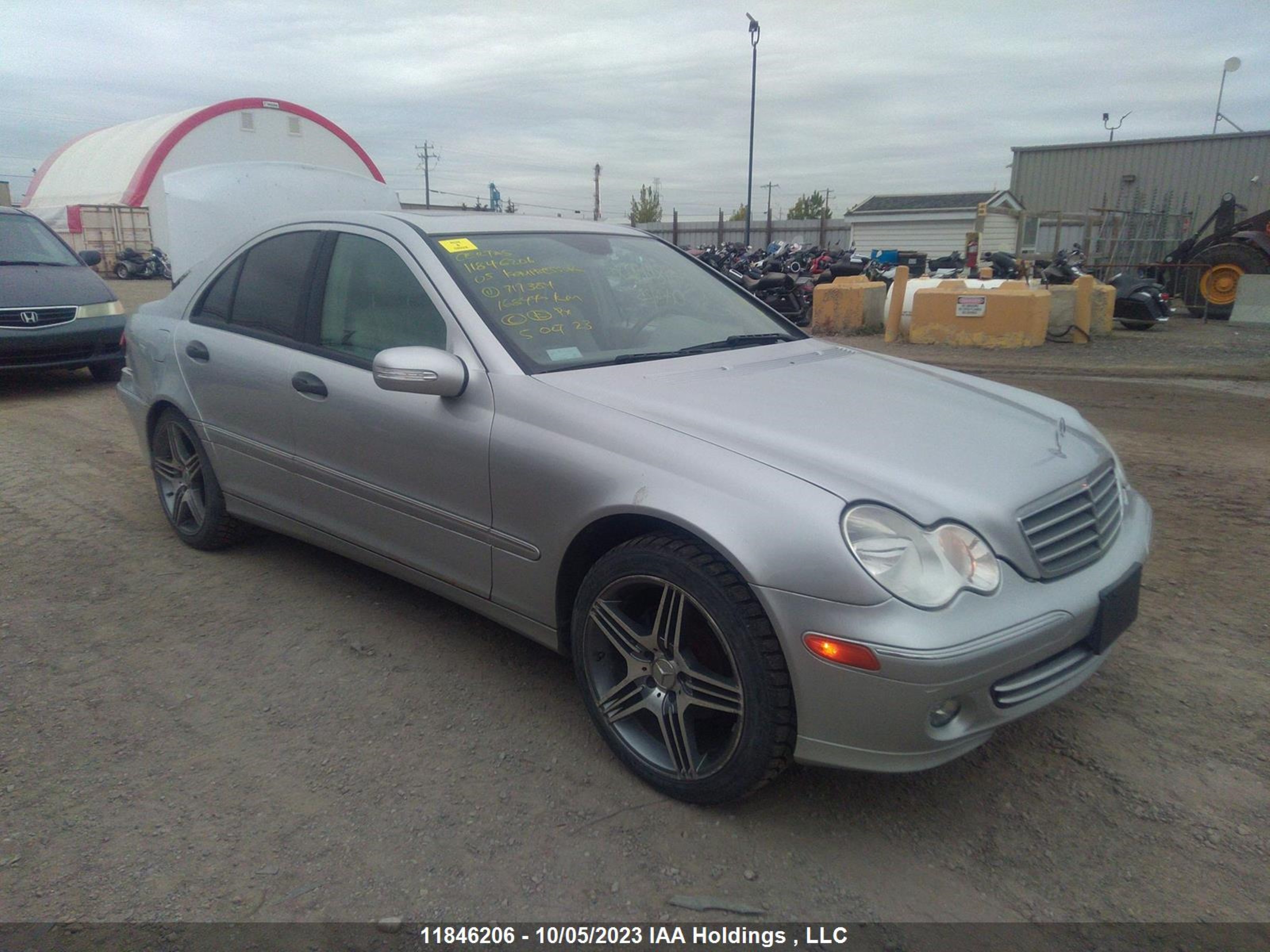 MERCEDES-BENZ C-KLASSE 2005 wdbrf40jx5f717384