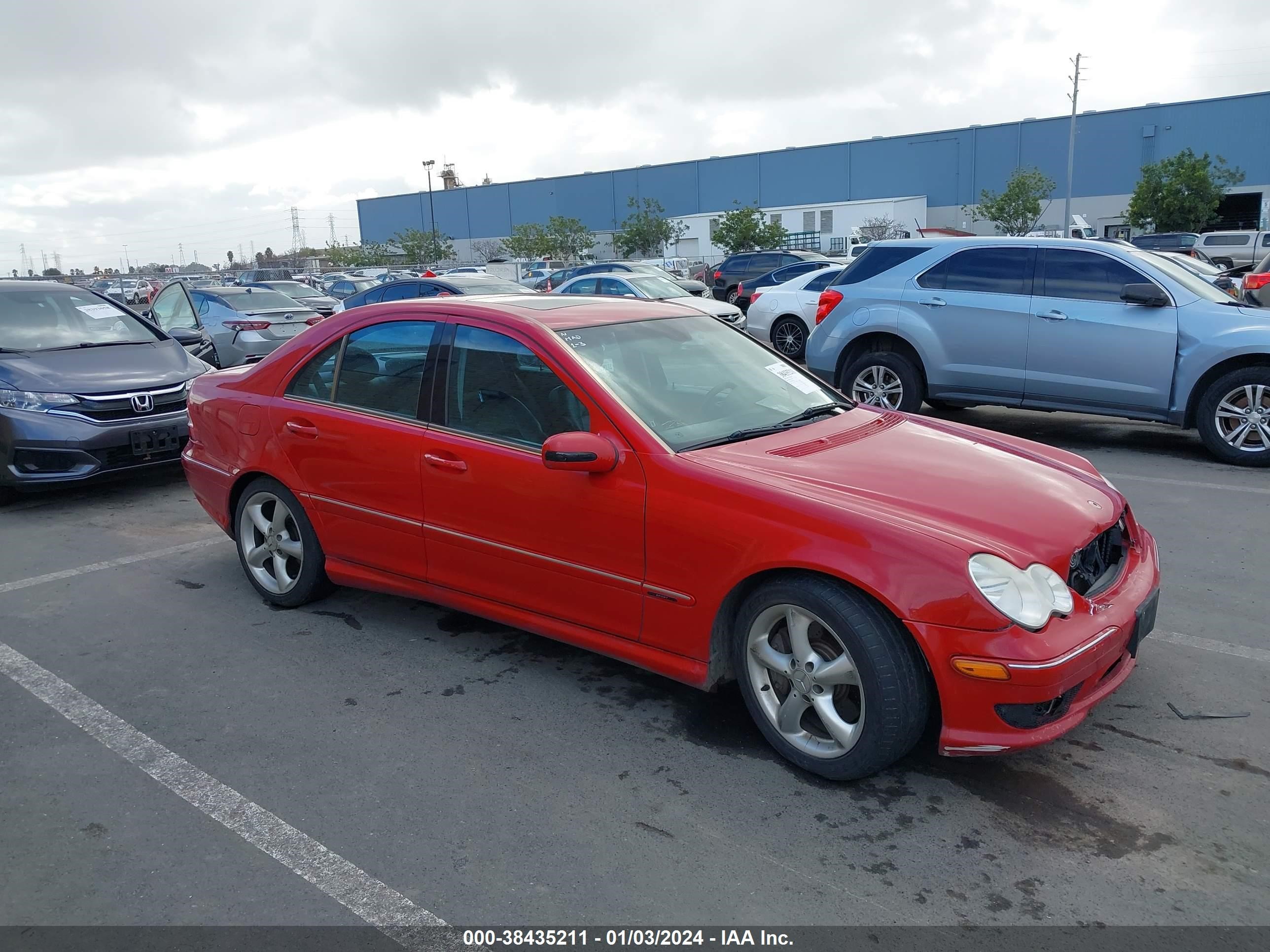 MERCEDES-BENZ C-KLASSE 2006 wdbrf52h06f830326