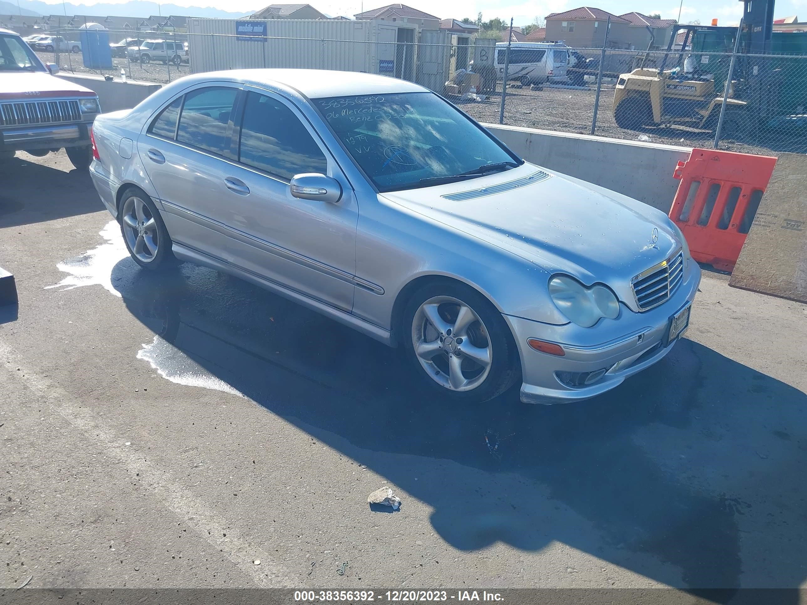 MERCEDES-BENZ C-KLASSE 2006 wdbrf52h26f728476