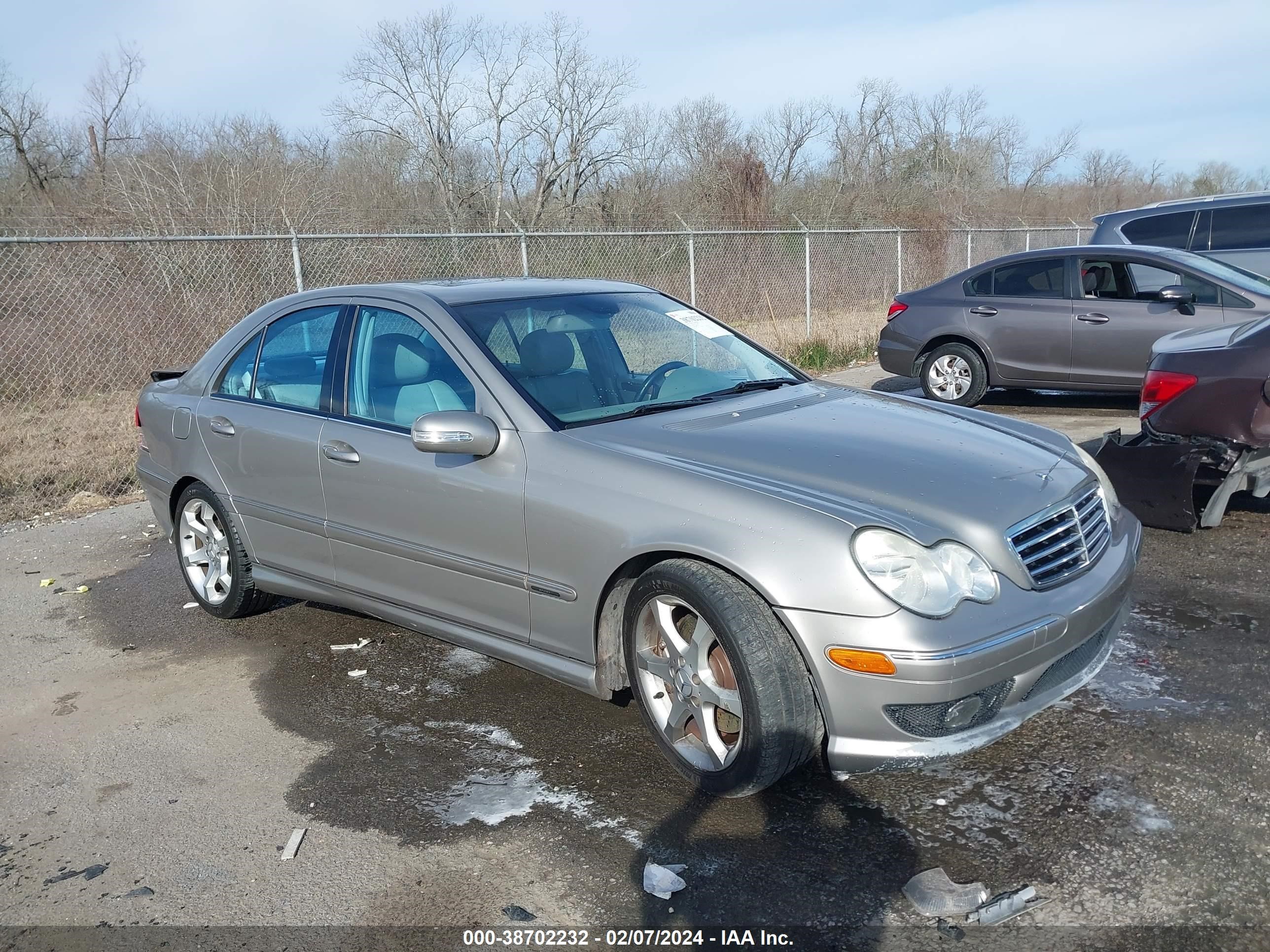 MERCEDES-BENZ C-KLASSE 2007 wdbrf52h67e023266