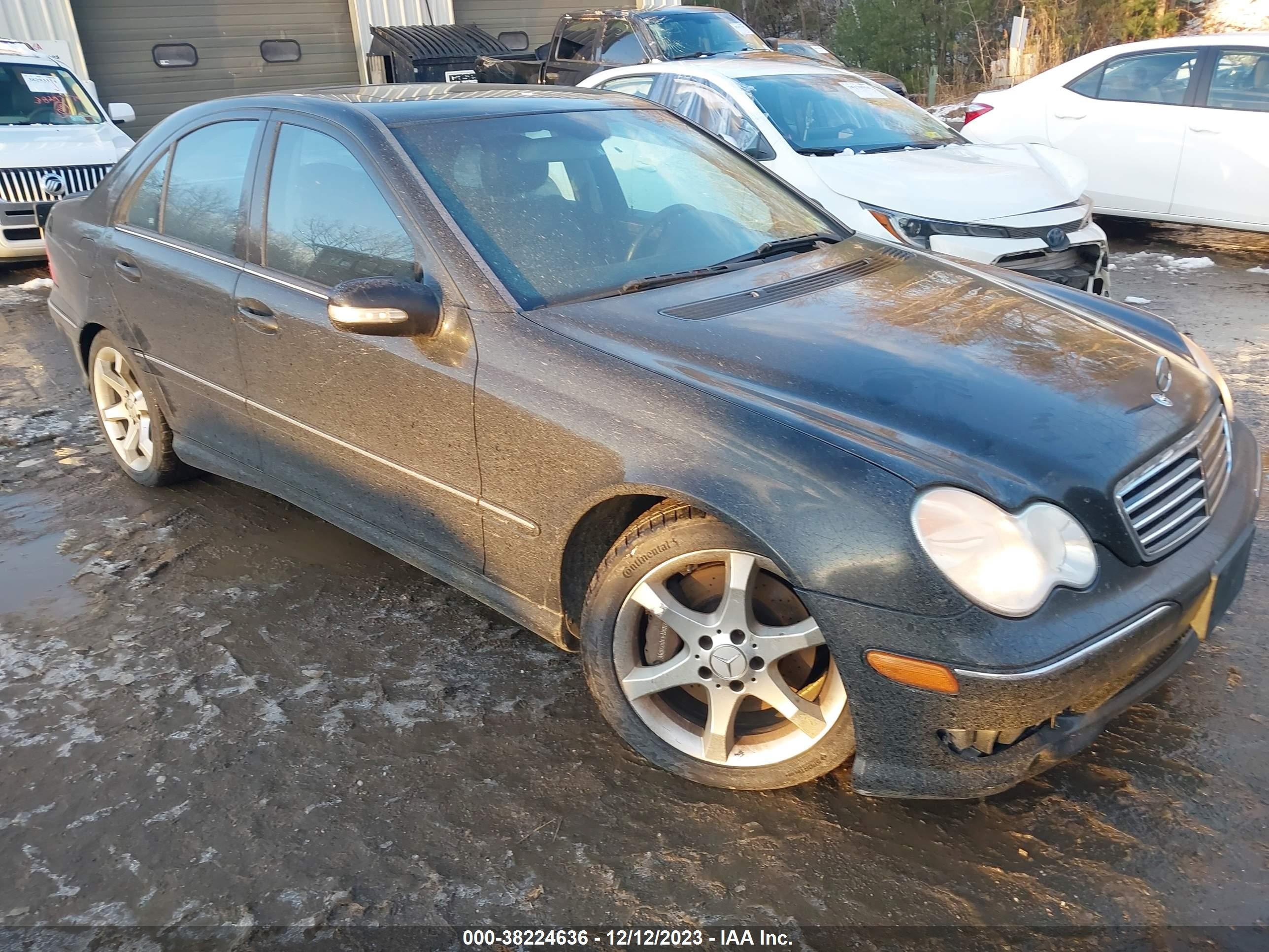 MERCEDES-BENZ C-KLASSE 2007 wdbrf52h67f841834