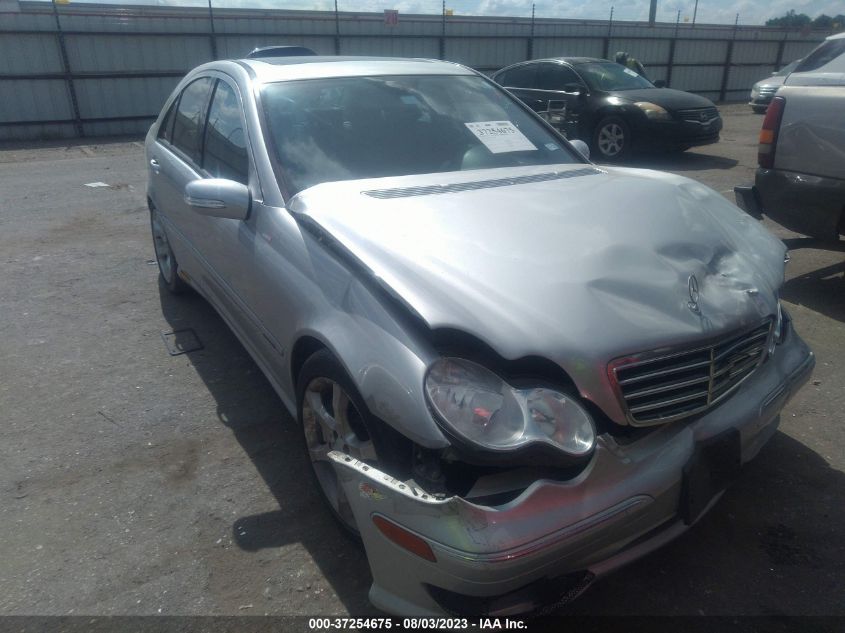 MERCEDES-BENZ C-KLASSE 2007 wdbrf52hx7e023299