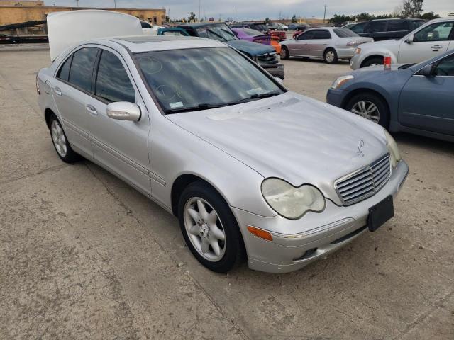 MERCEDES-BENZ C 240 2003 wdbrf61j43f351624