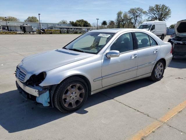 MERCEDES-BENZ C-CLASS 2005 wdbrf61j45f572305