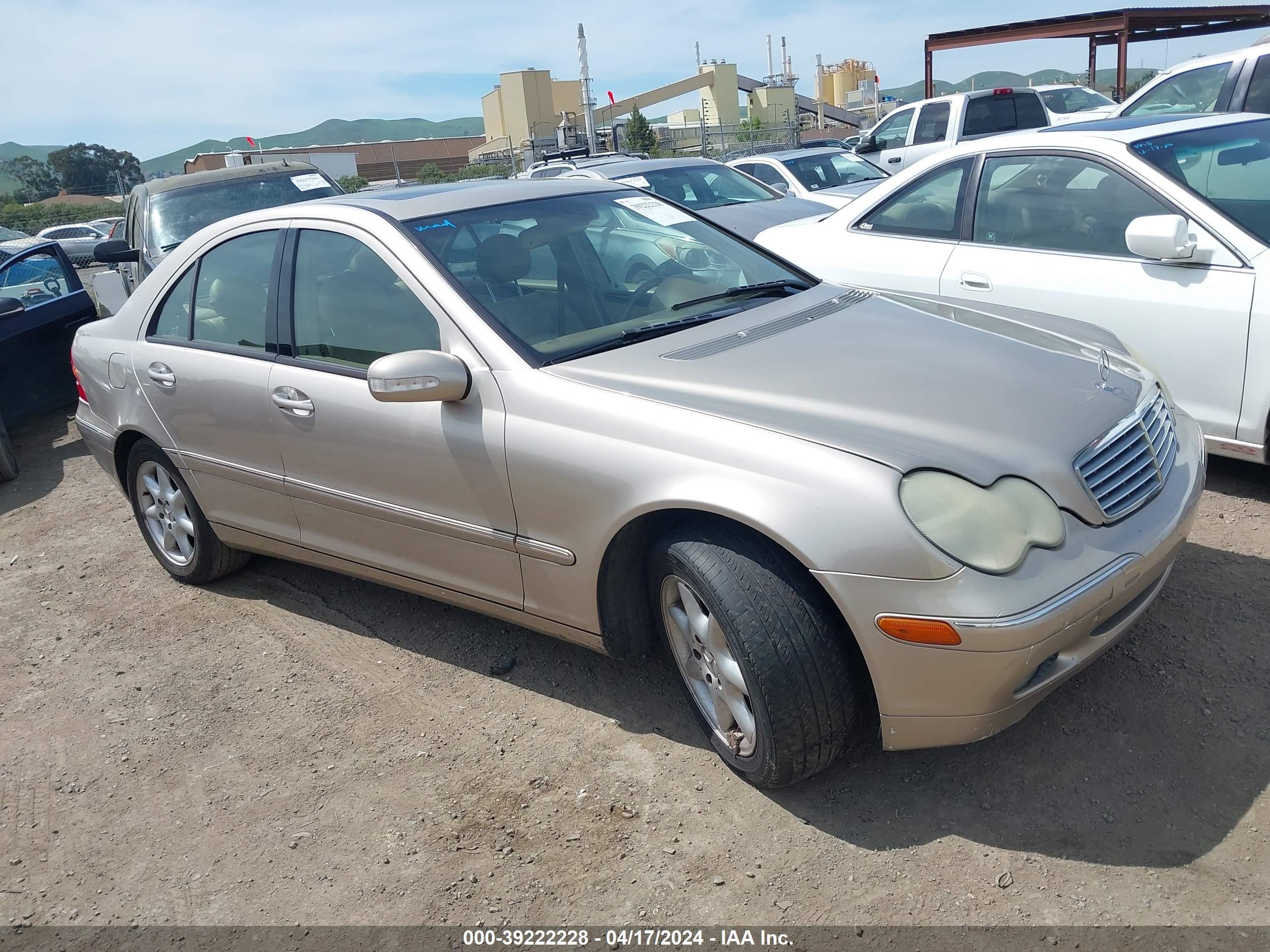 MERCEDES-BENZ NULL 2004 wdbrf61j84a633280