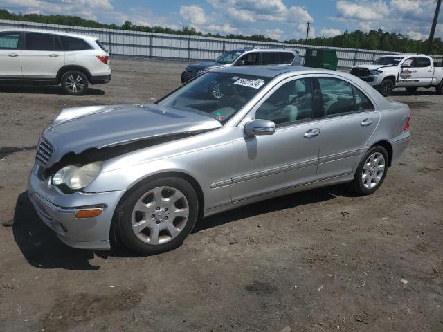 MERCEDES-BENZ C-CLASS 2005 wdbrf61j85a769071