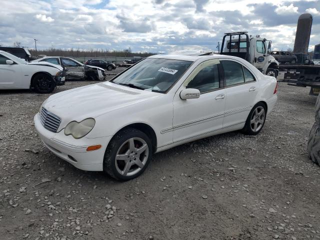 MERCEDES-BENZ C-CLASS 2002 wdbrf61jx2f230305