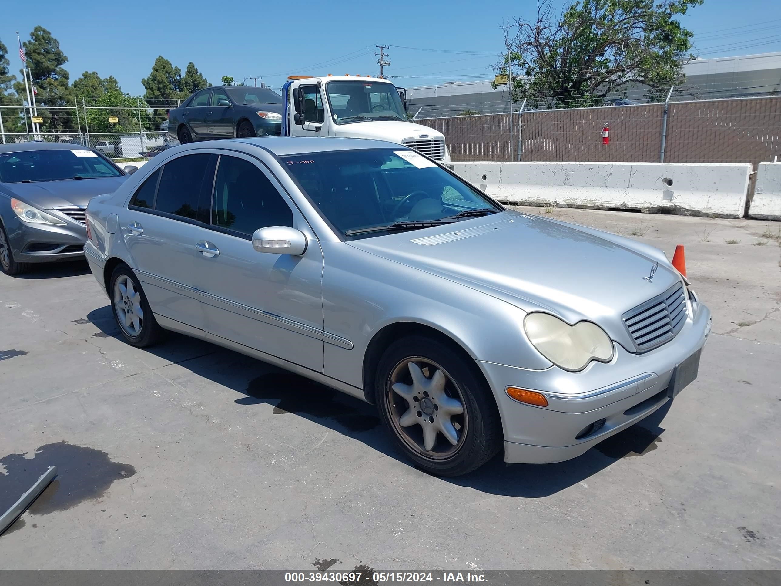 MERCEDES-BENZ NULL 2004 wdbrf64j04f481526