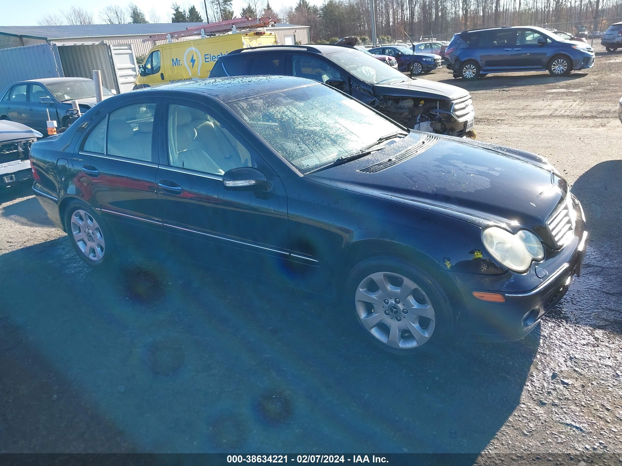 MERCEDES-BENZ C-KLASSE 2005 wdbrf81j65f576528