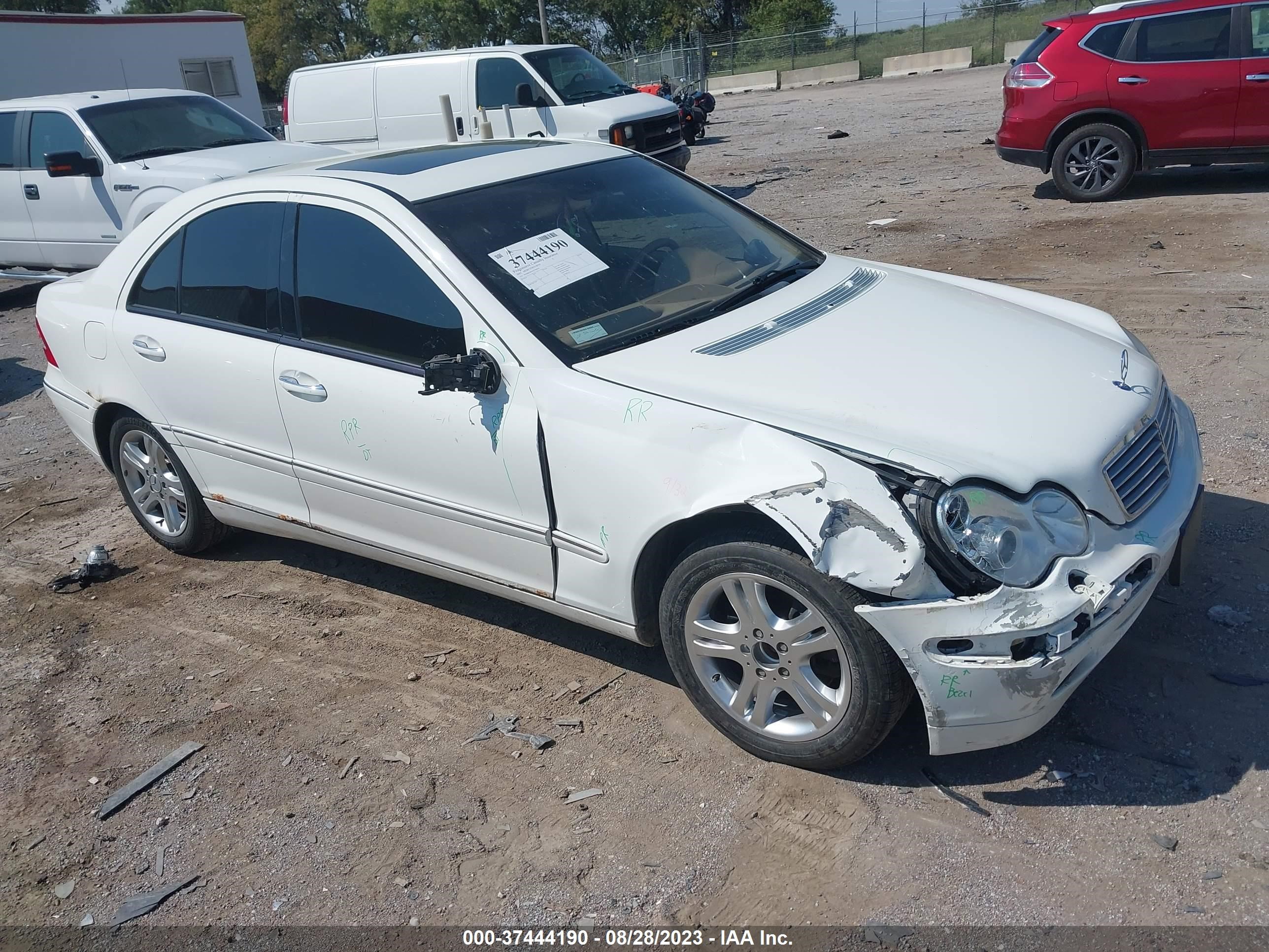 MERCEDES-BENZ C-KLASSE 2003 wdbrf84j93f360438