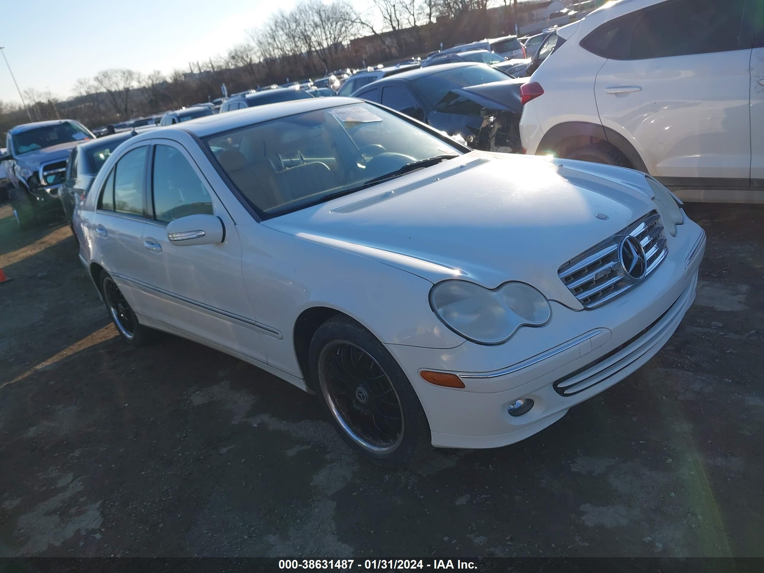 MERCEDES-BENZ C-KLASSE 2007 wdbrf92h07f877042