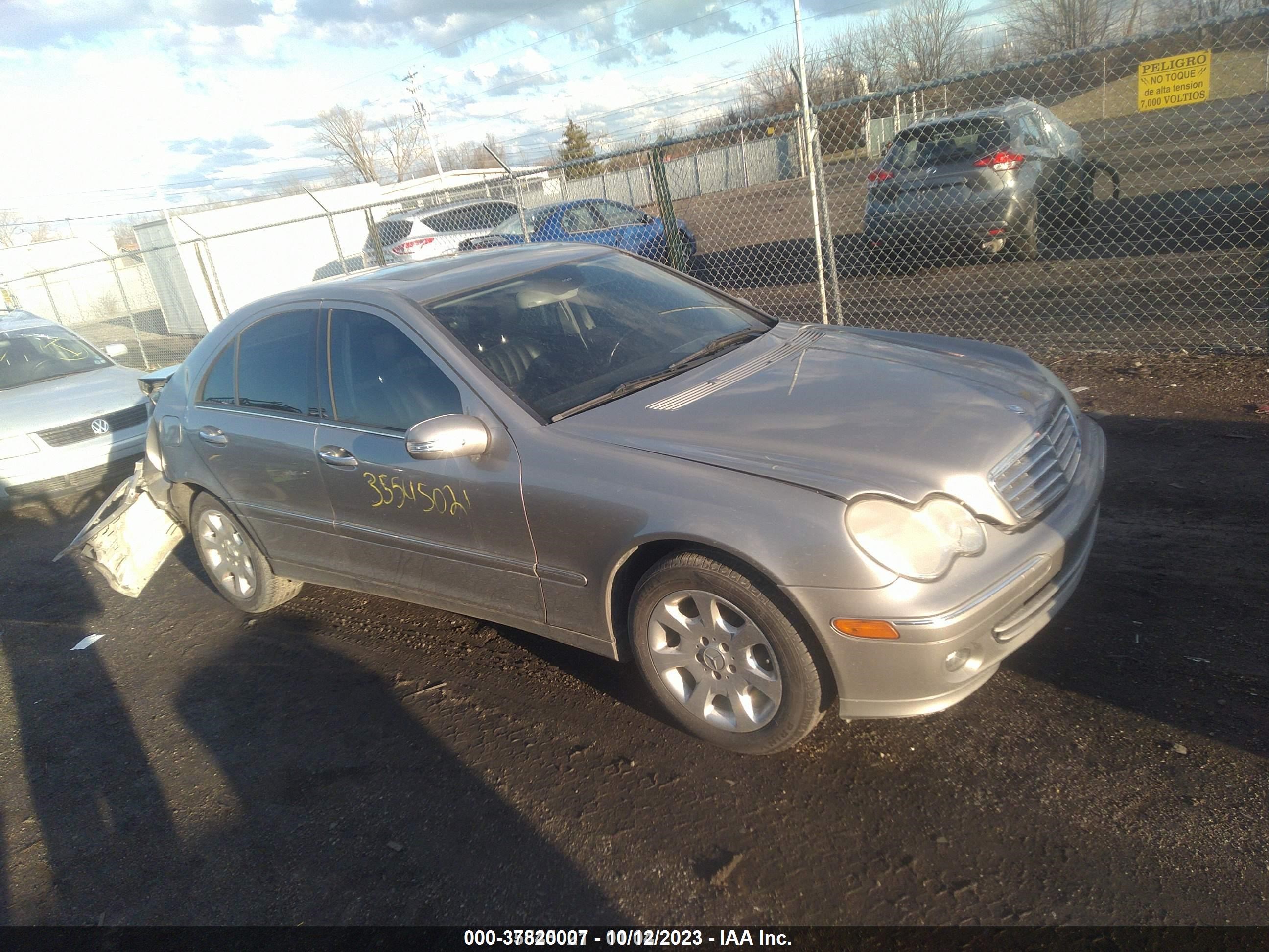 MERCEDES-BENZ C-KLASSE 2006 wdbrf92h36f762904