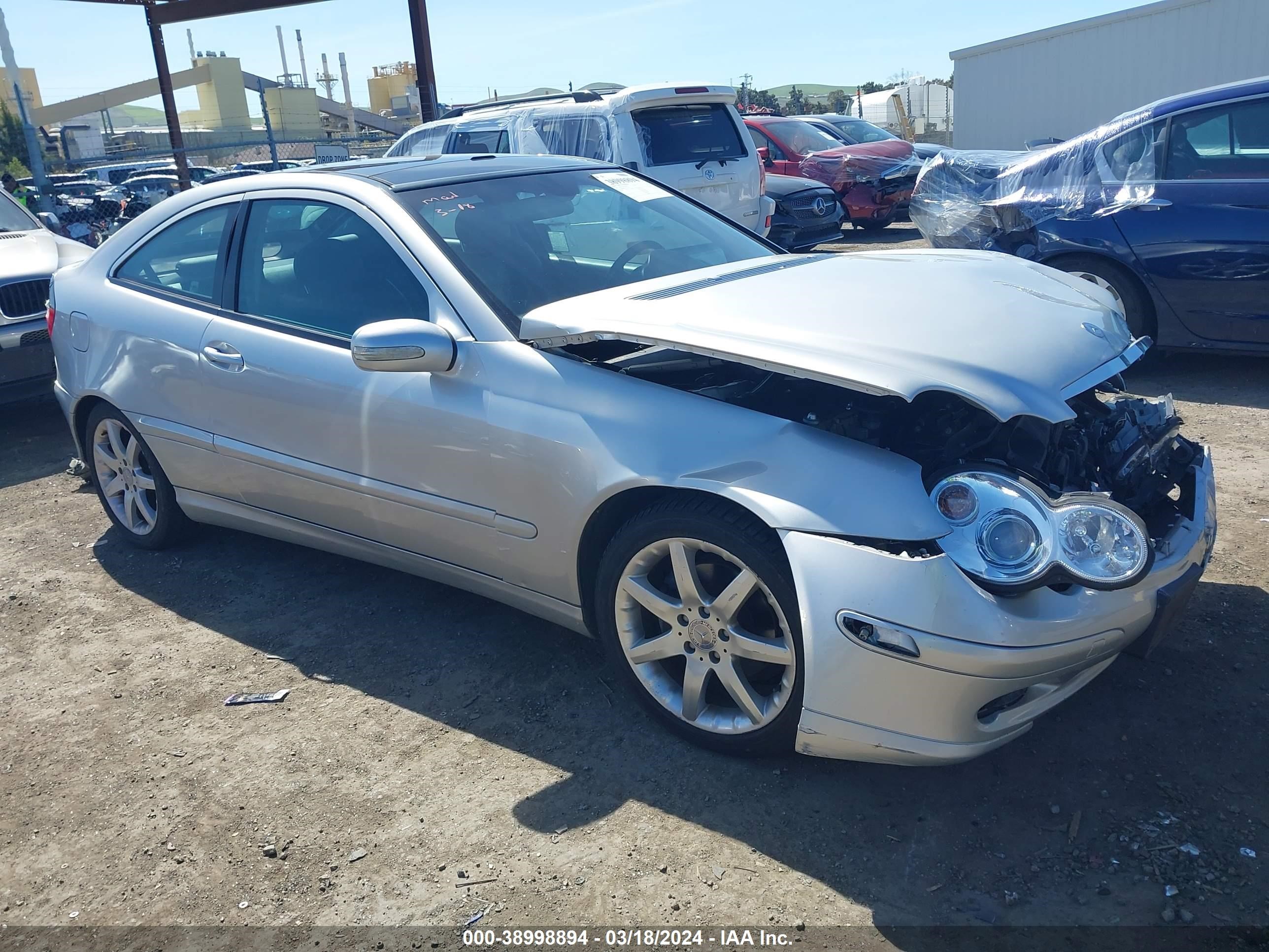 MERCEDES-BENZ ALL 2004 wdbrn40j04a611184