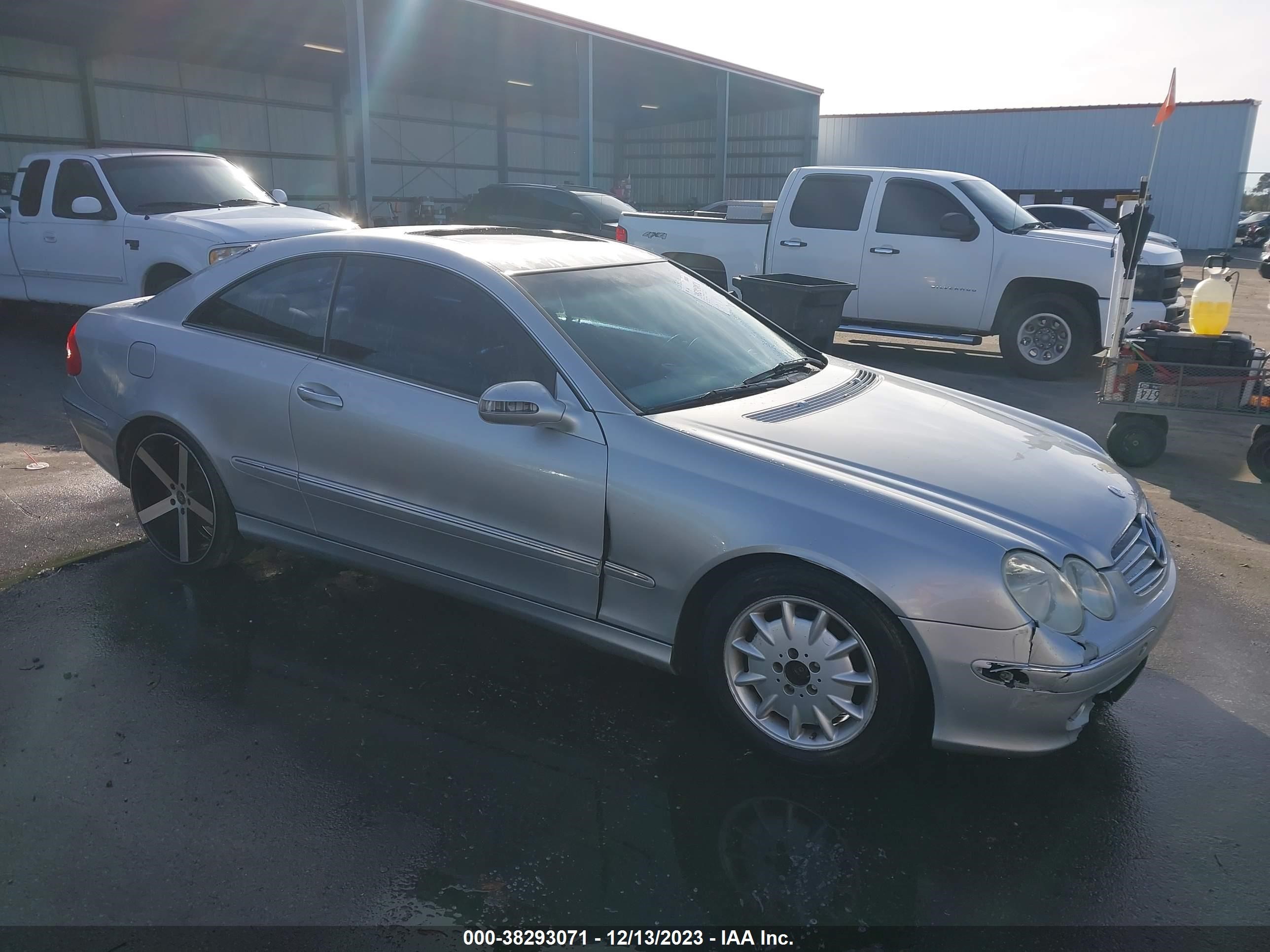 MERCEDES-BENZ CLK-KLASSE 2004 wdbtj65jx4f100767