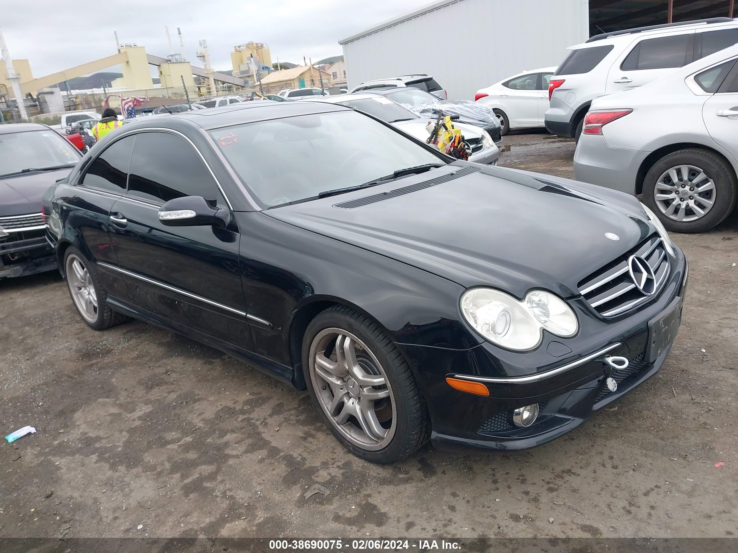 MERCEDES-BENZ CLK-KLASSE 2009 wdbtj72h29f260155