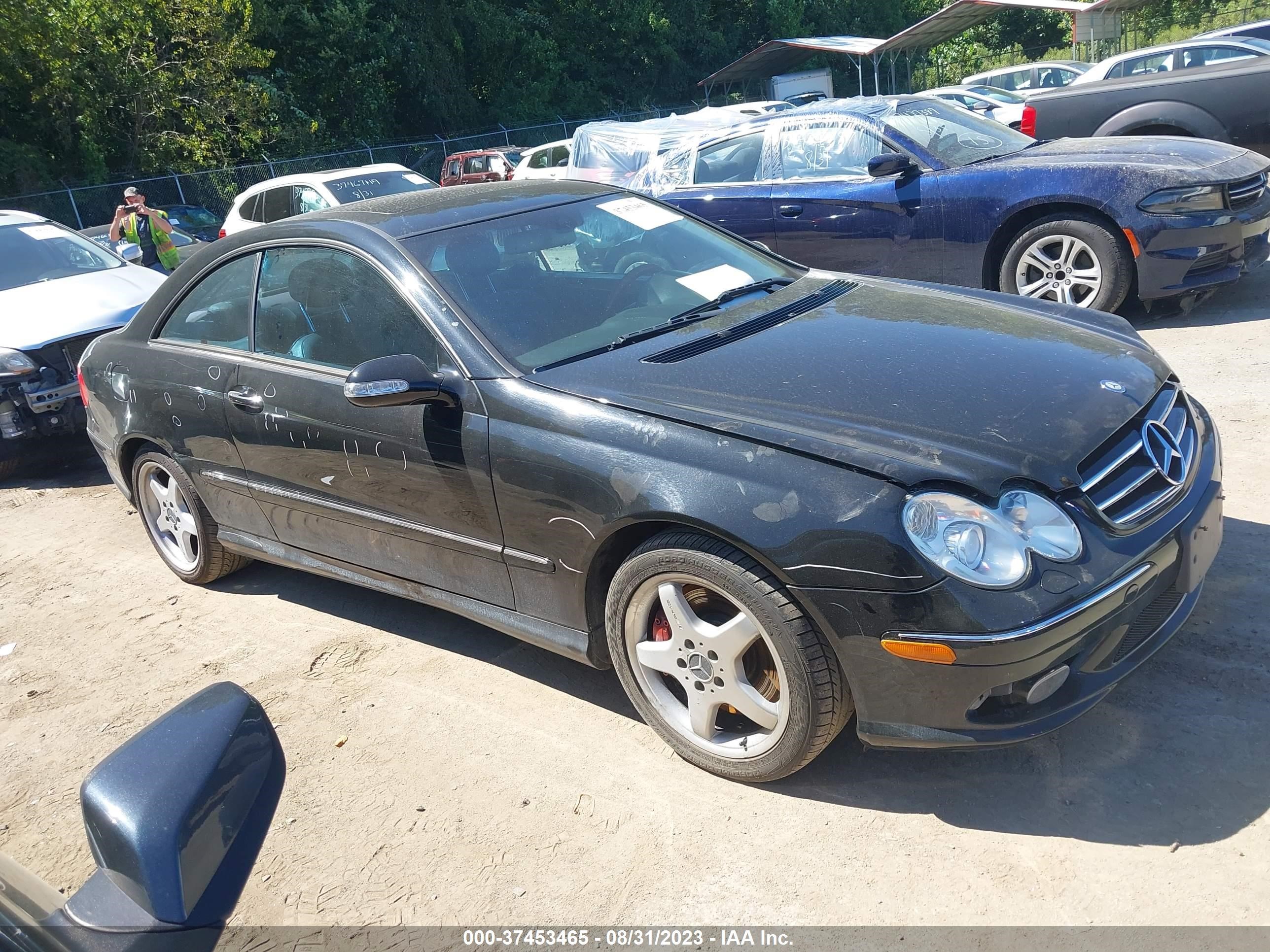 MERCEDES-BENZ CLK-KLASSE 2003 wdbtj75j93f055938