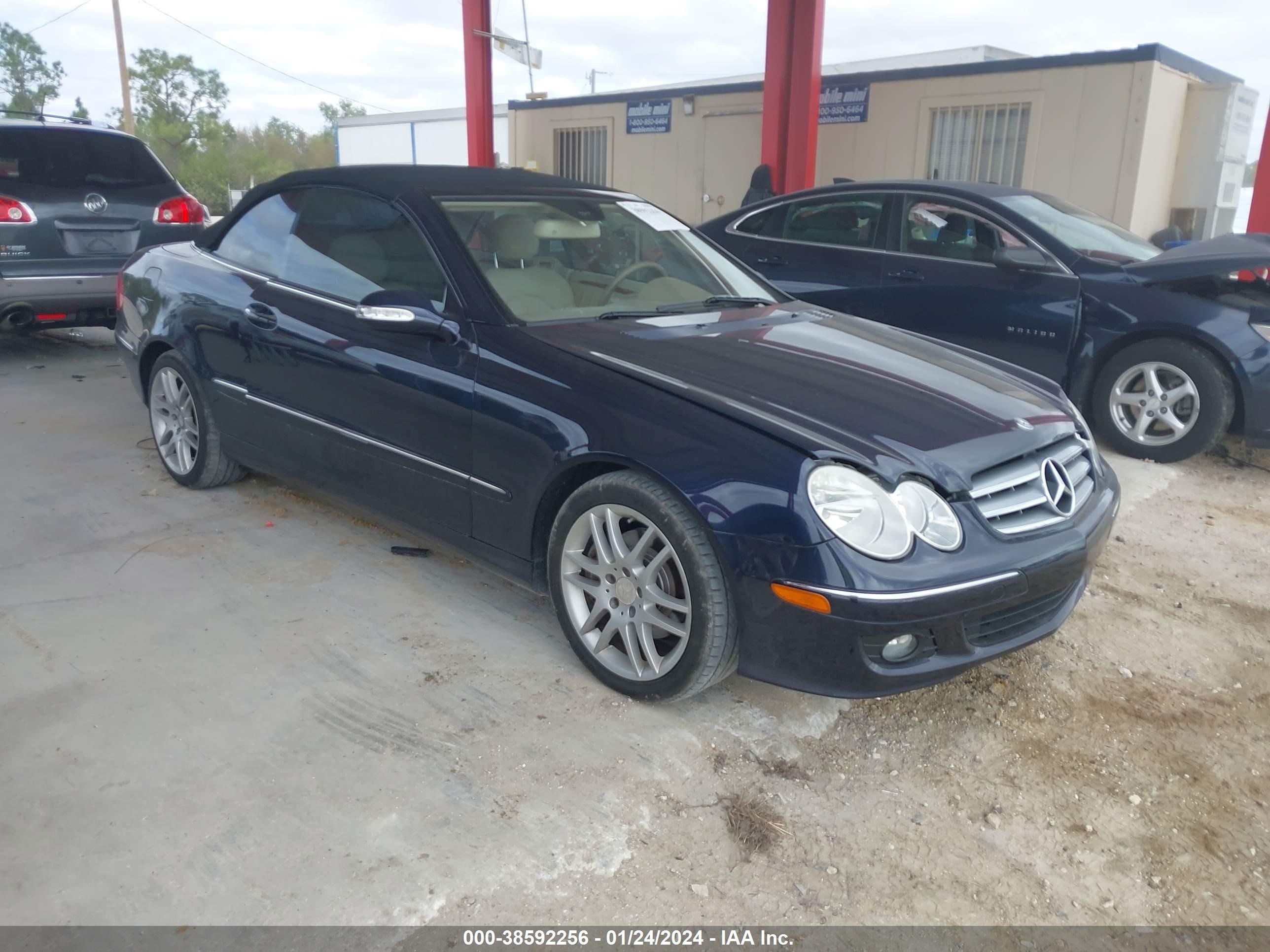 MERCEDES-BENZ CLK-KLASSE 2009 wdbtk56f89t108778