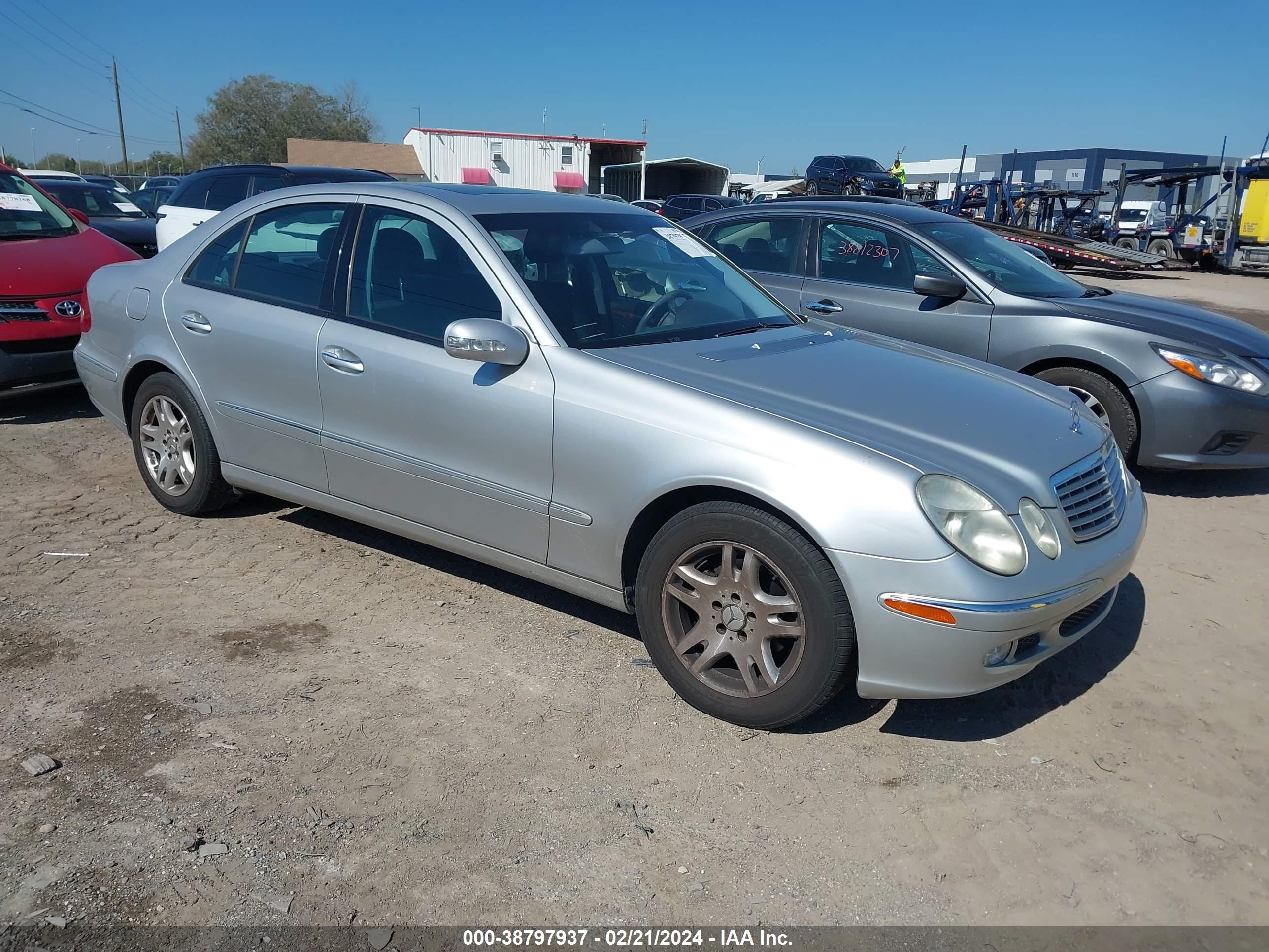 MERCEDES-BENZ NULL 2005 wdbuf65j45a622279