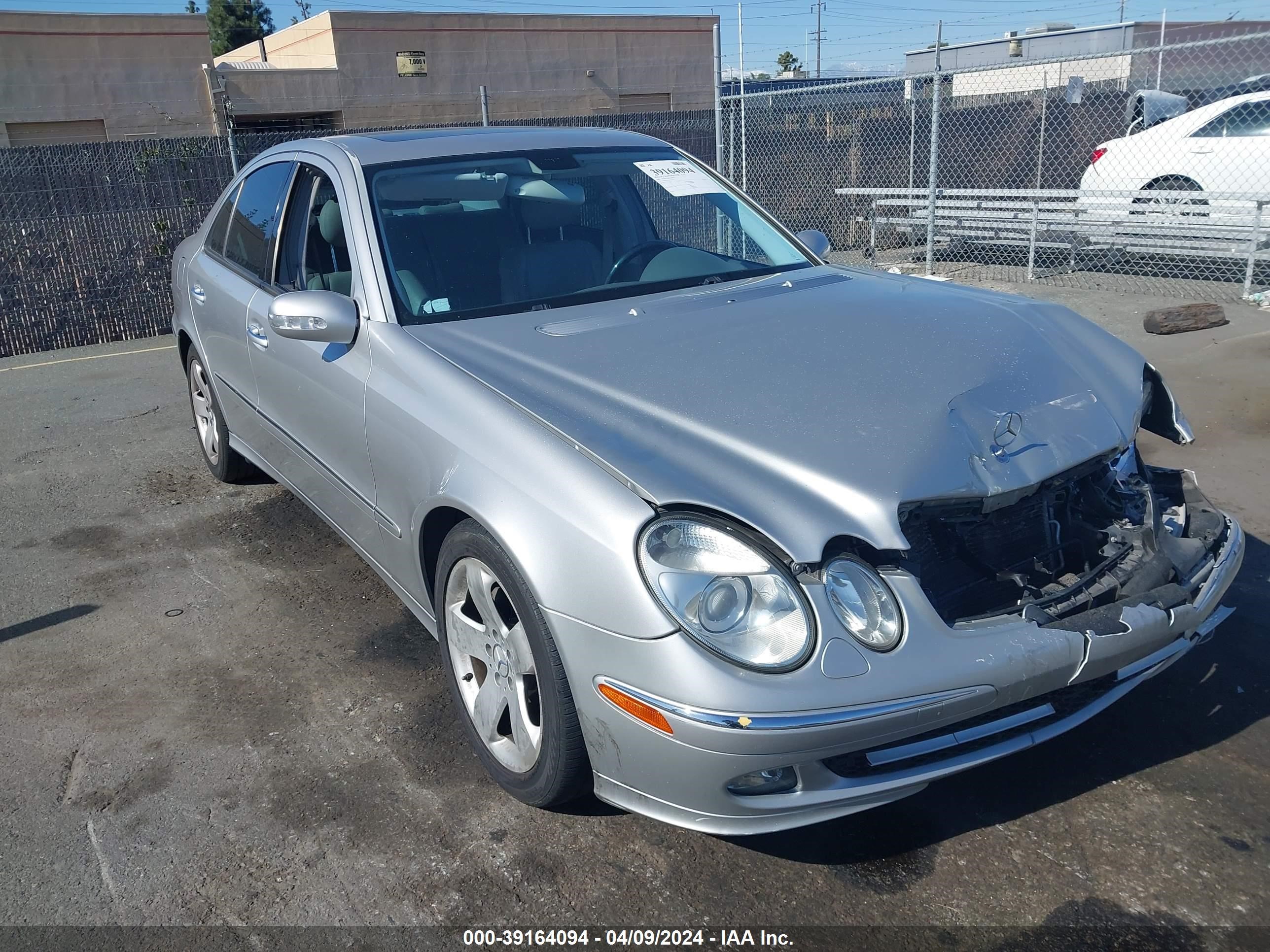 MERCEDES-BENZ NULL 2005 wdbuf70j25a764532