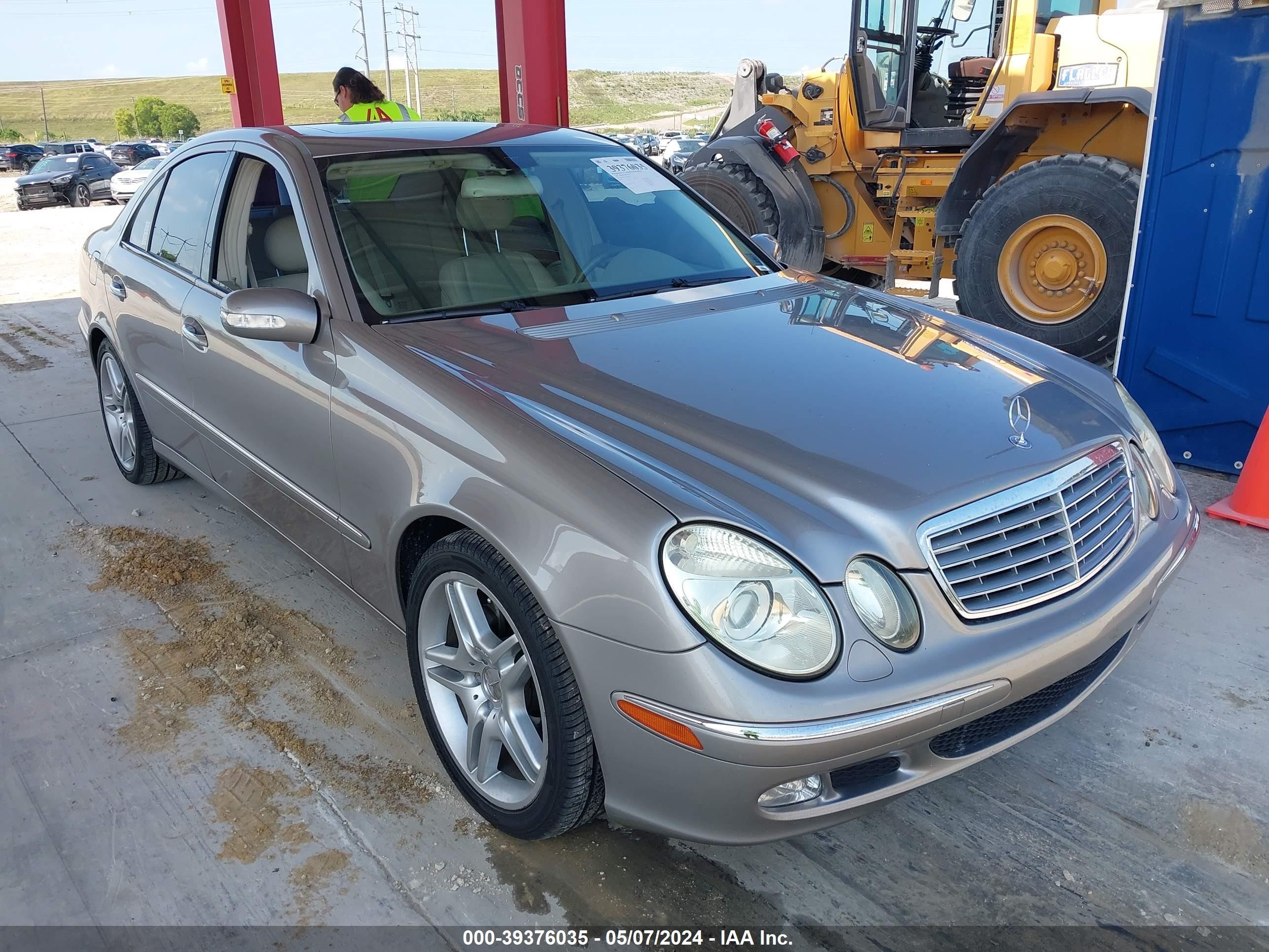 MERCEDES-BENZ NULL 2005 wdbuf70j45a726333