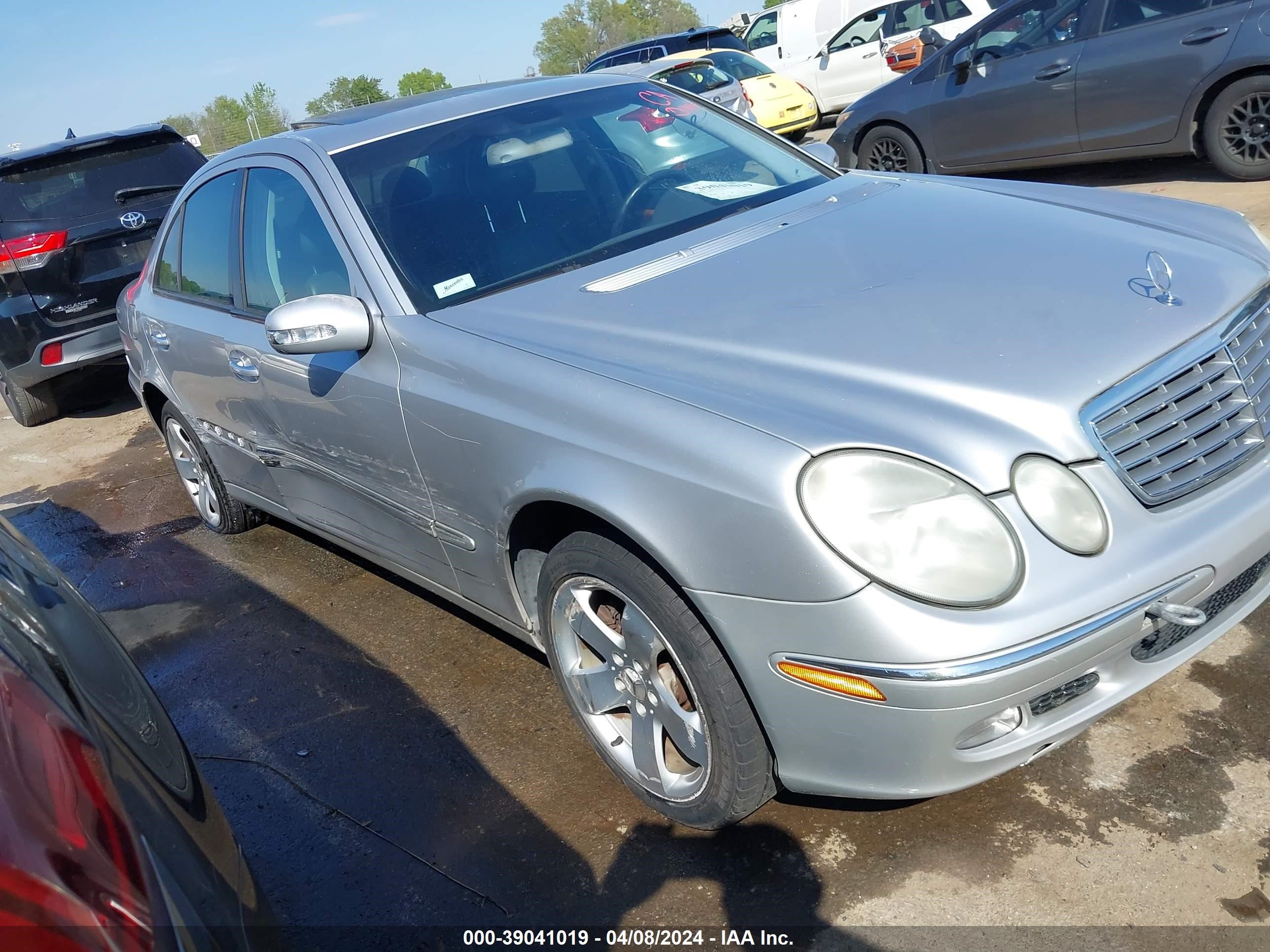 MERCEDES-BENZ NULL 2005 wdbuf82j85x170270