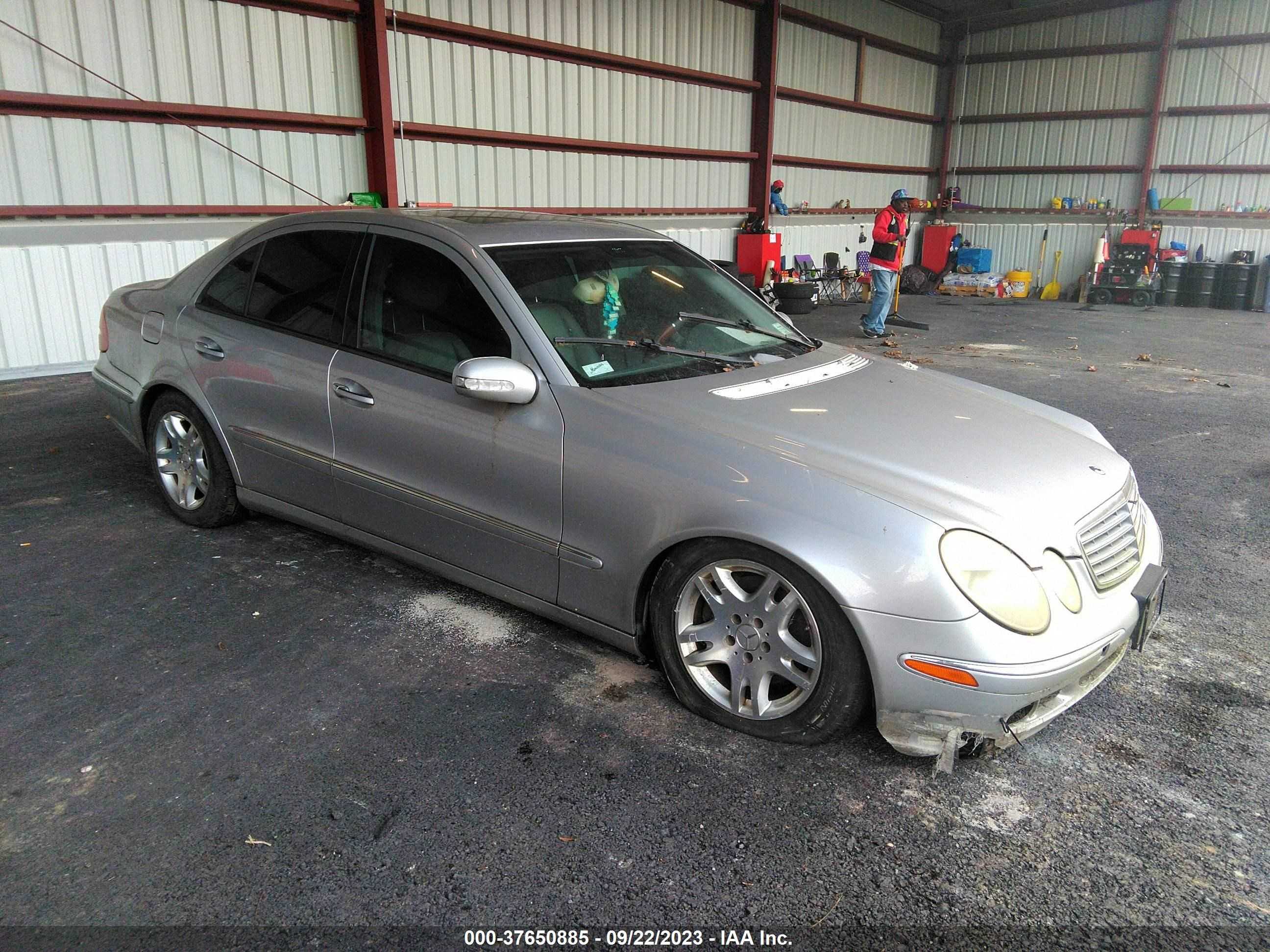 MERCEDES-BENZ E-KLASSE 2005 wdbuf82jx5x177592