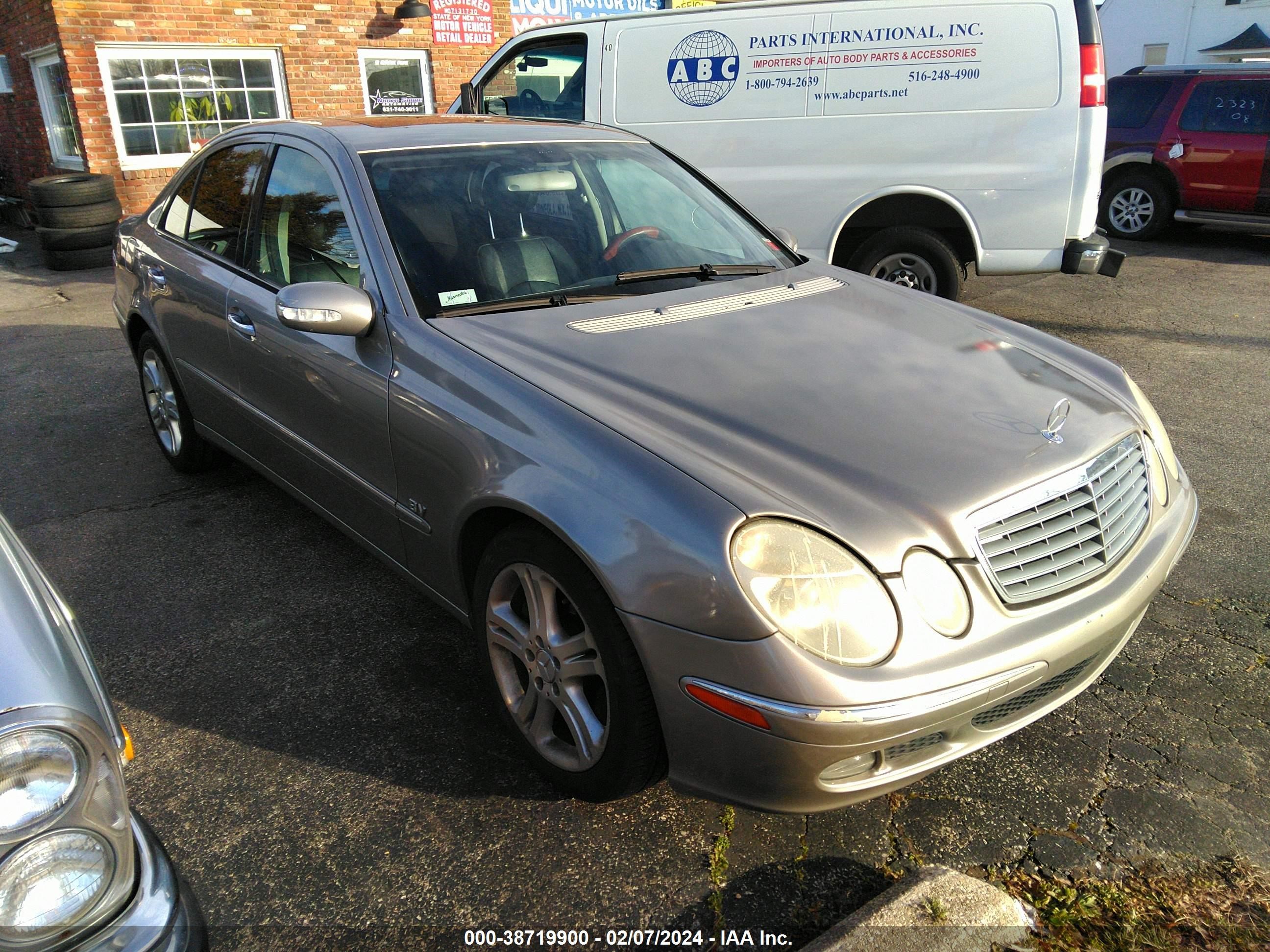 MERCEDES-BENZ NULL 2005 wdbuf83j15x174028