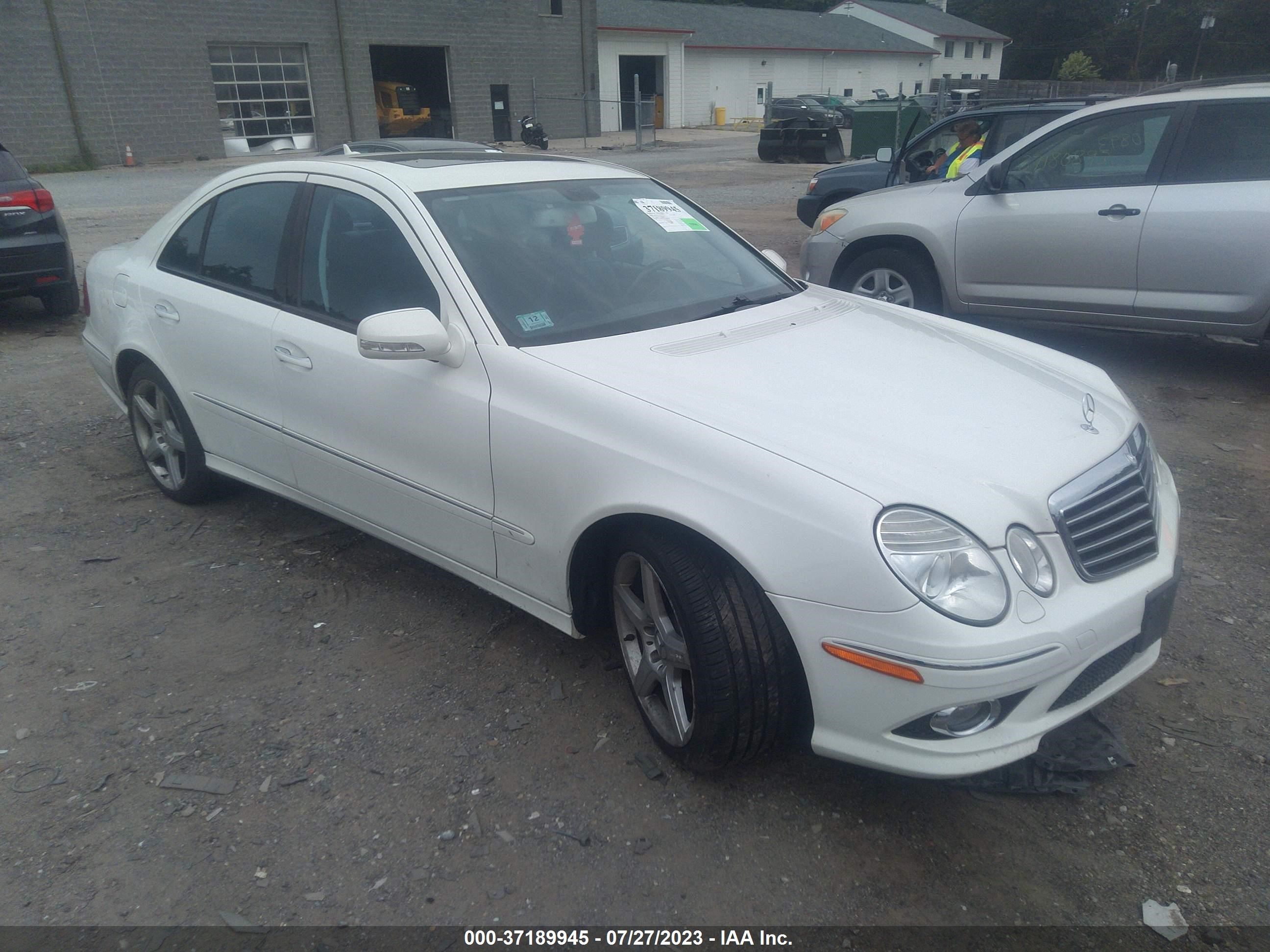 MERCEDES-BENZ E-KLASSE 2009 wdbuf87x19b404491