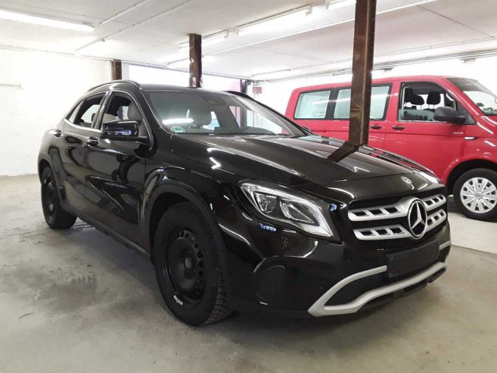 MERCEDES-BENZ GLA 200D 2018 wdc1569081j520583