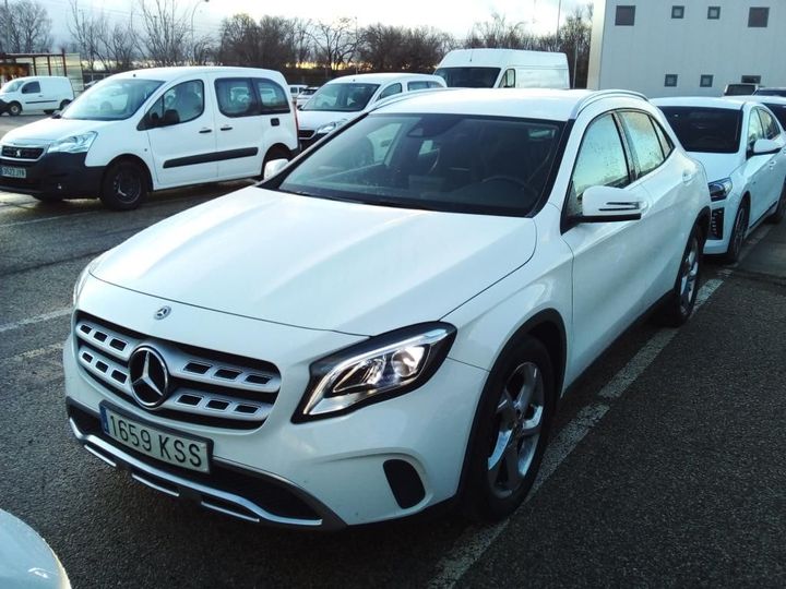 MERCEDES-BENZ CLASE GLA 2018 wdc1569081u008419